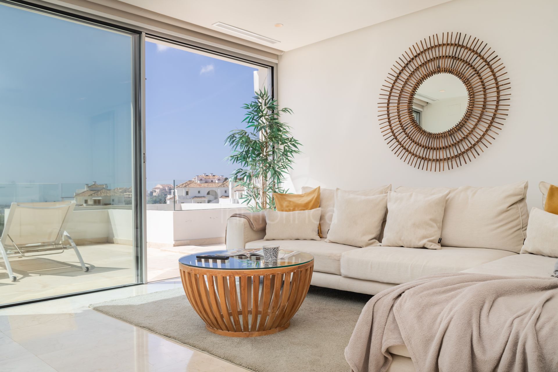 Apartment in Nueva Andalucia, Marbella
