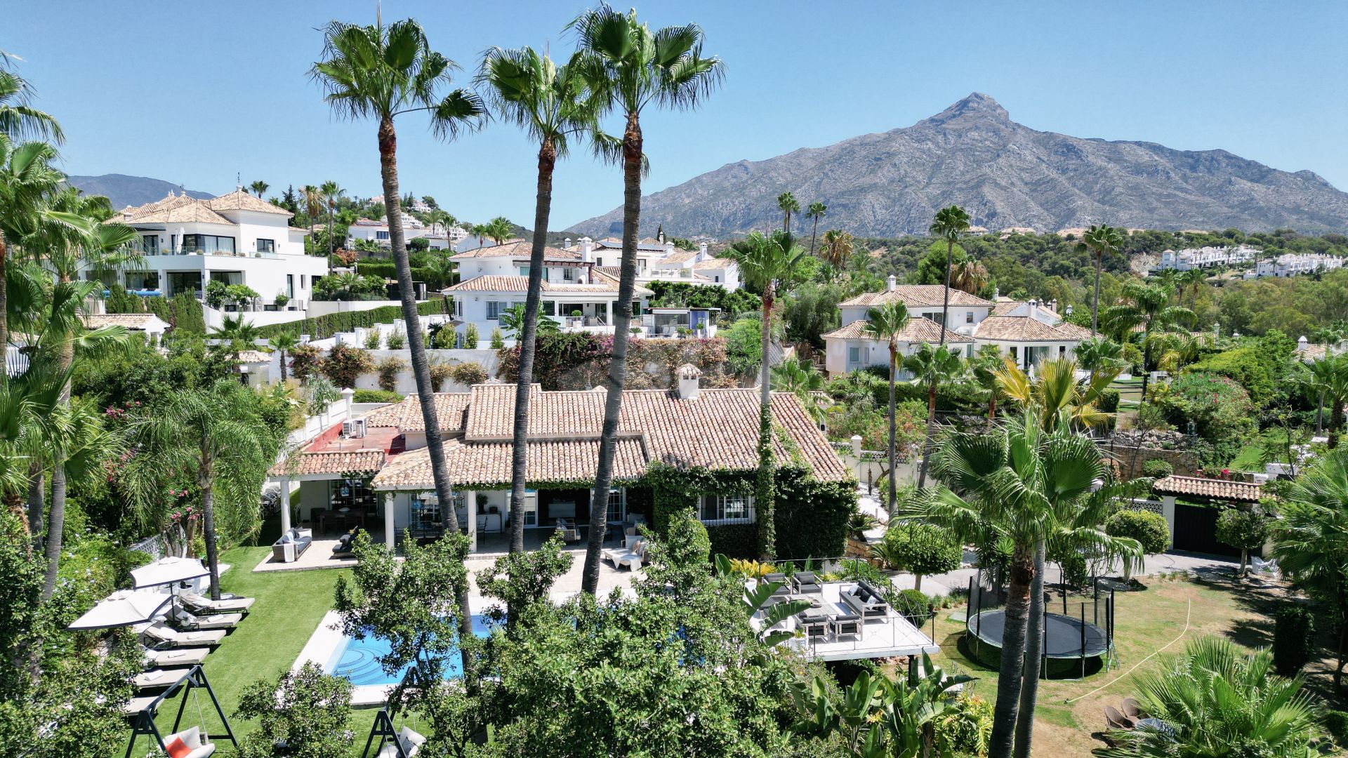 Villa en Las Brisas del Golf, Marbella