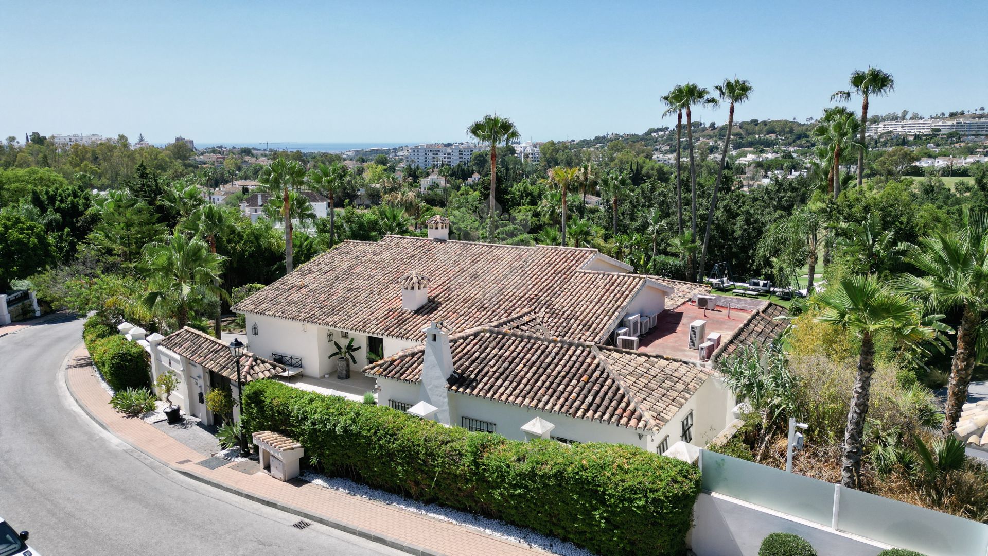 Villa in Las Brisas del Golf, Marbella