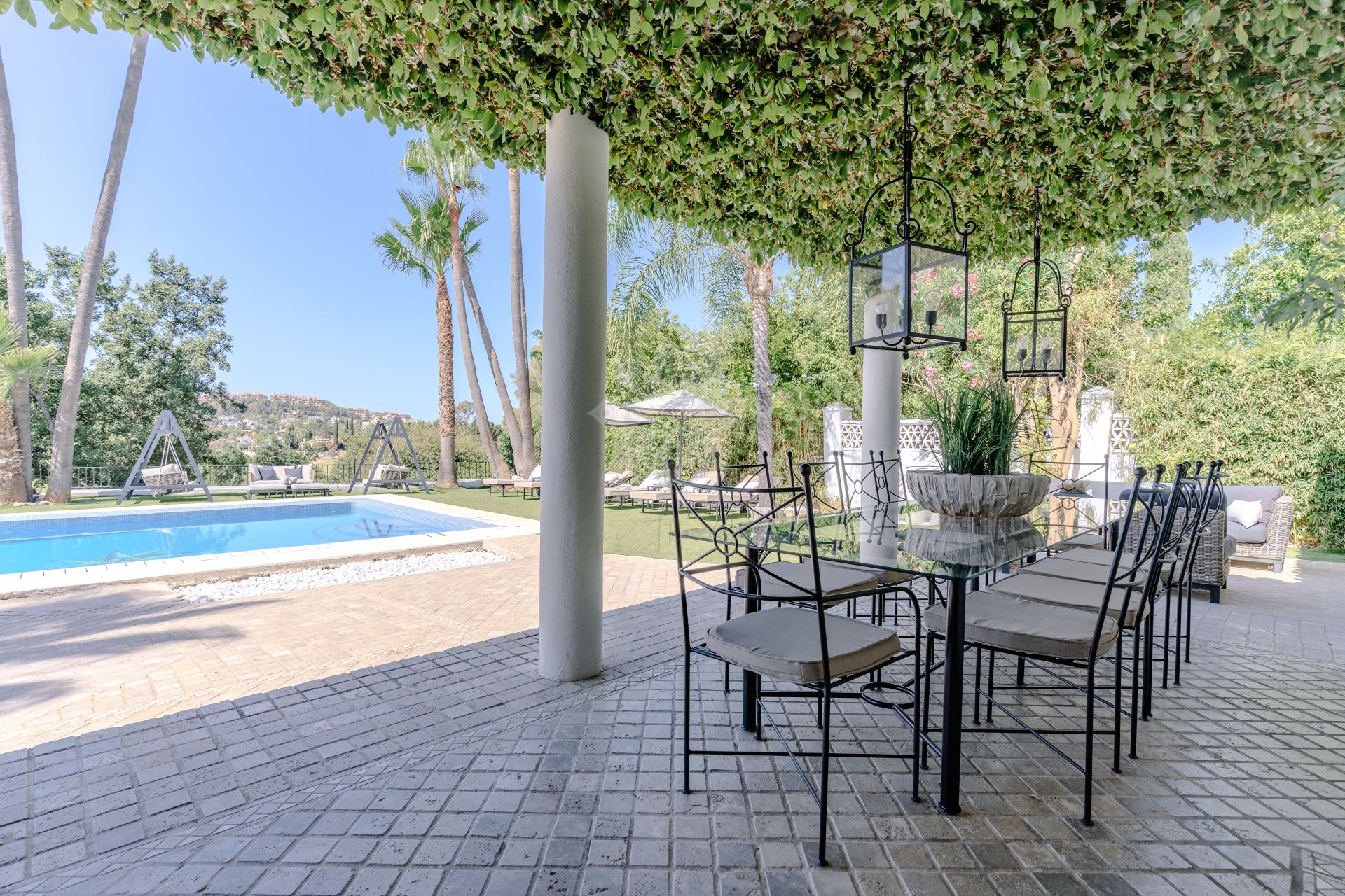 Villa in Las Brisas del Golf, Marbella