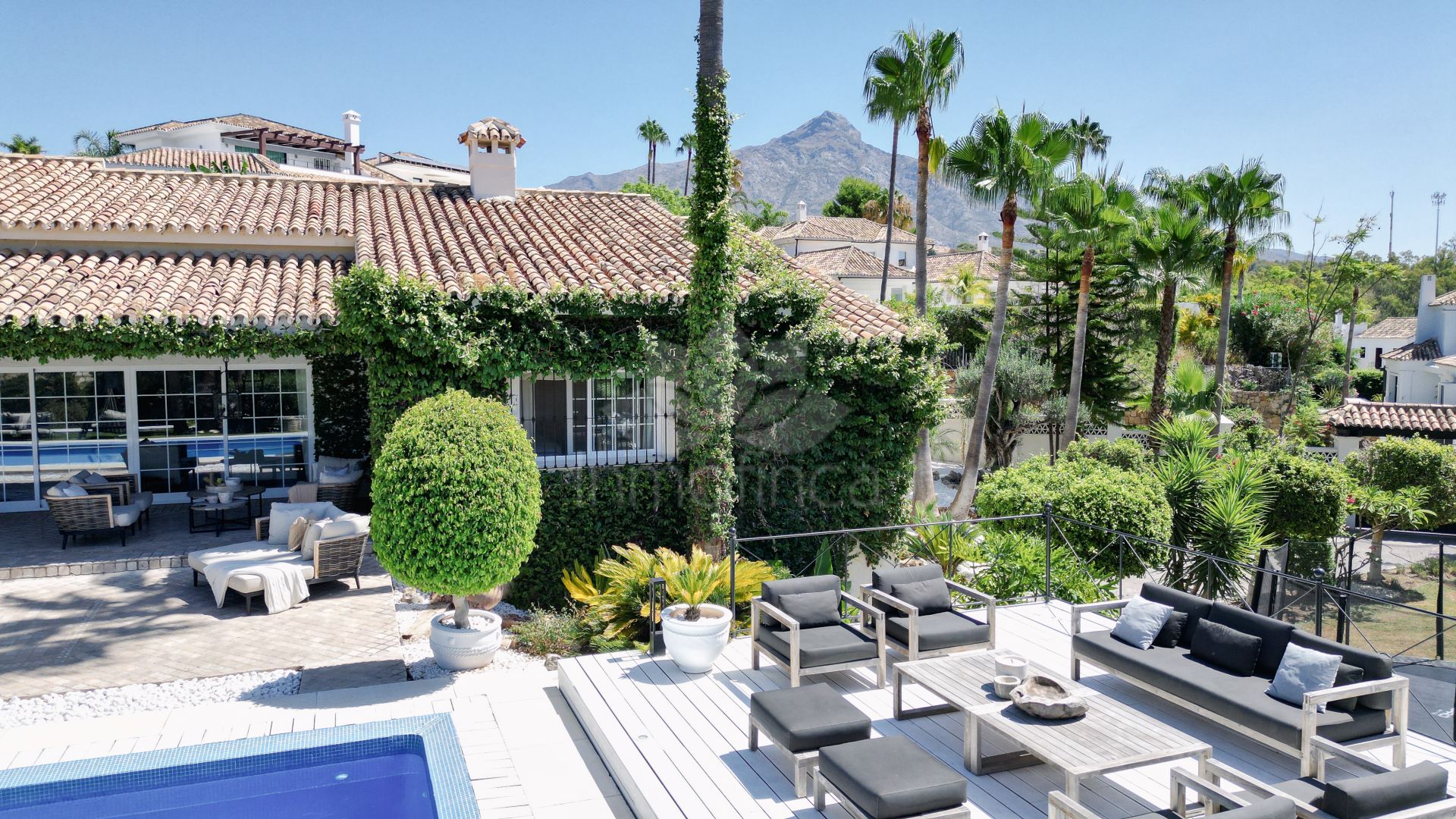 Villa en Las Brisas del Golf, Marbella