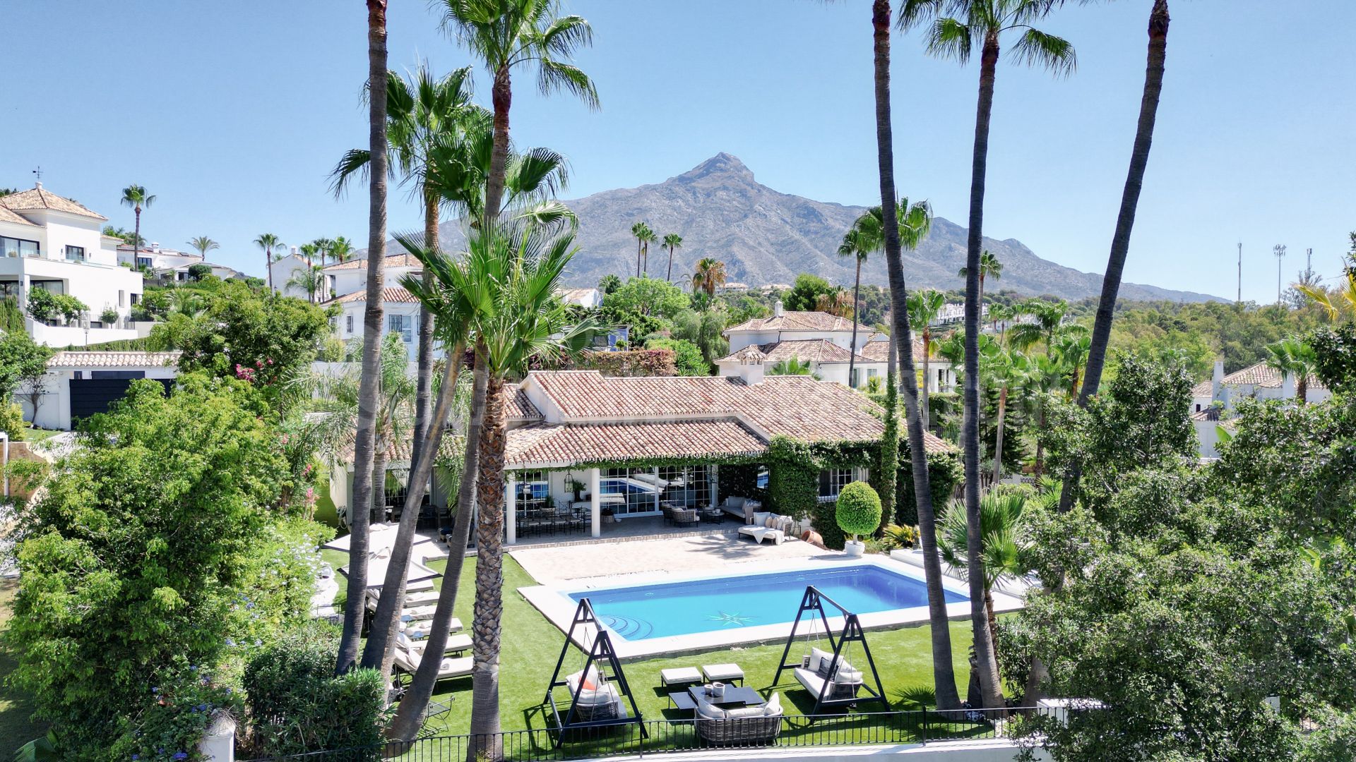 Villa en Las Brisas del Golf, Marbella