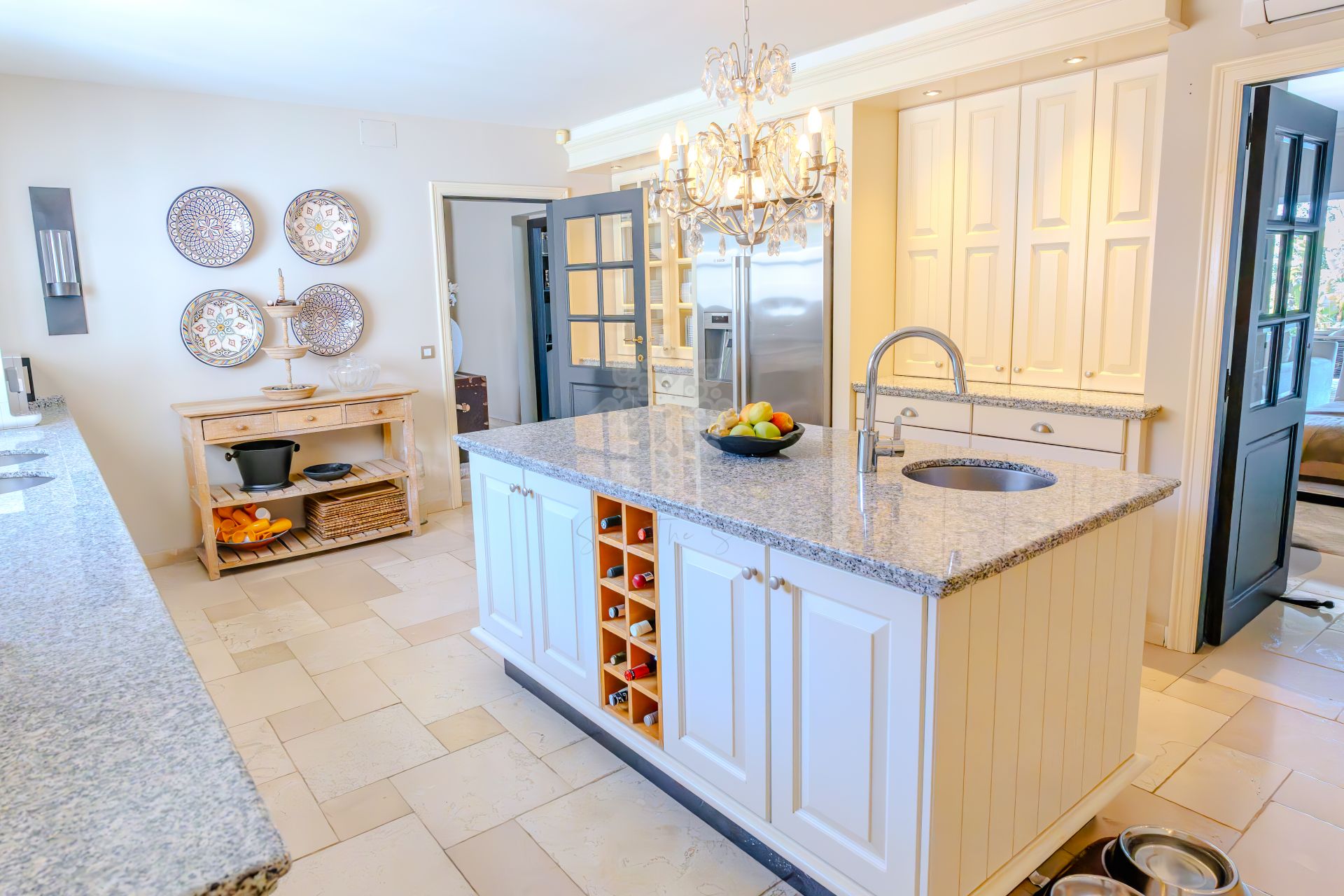 Villa in Las Brisas del Golf, Marbella