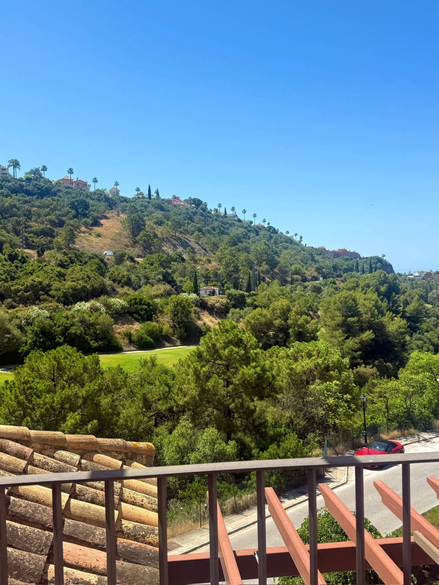 Ático en Los Arqueros, Benahavis