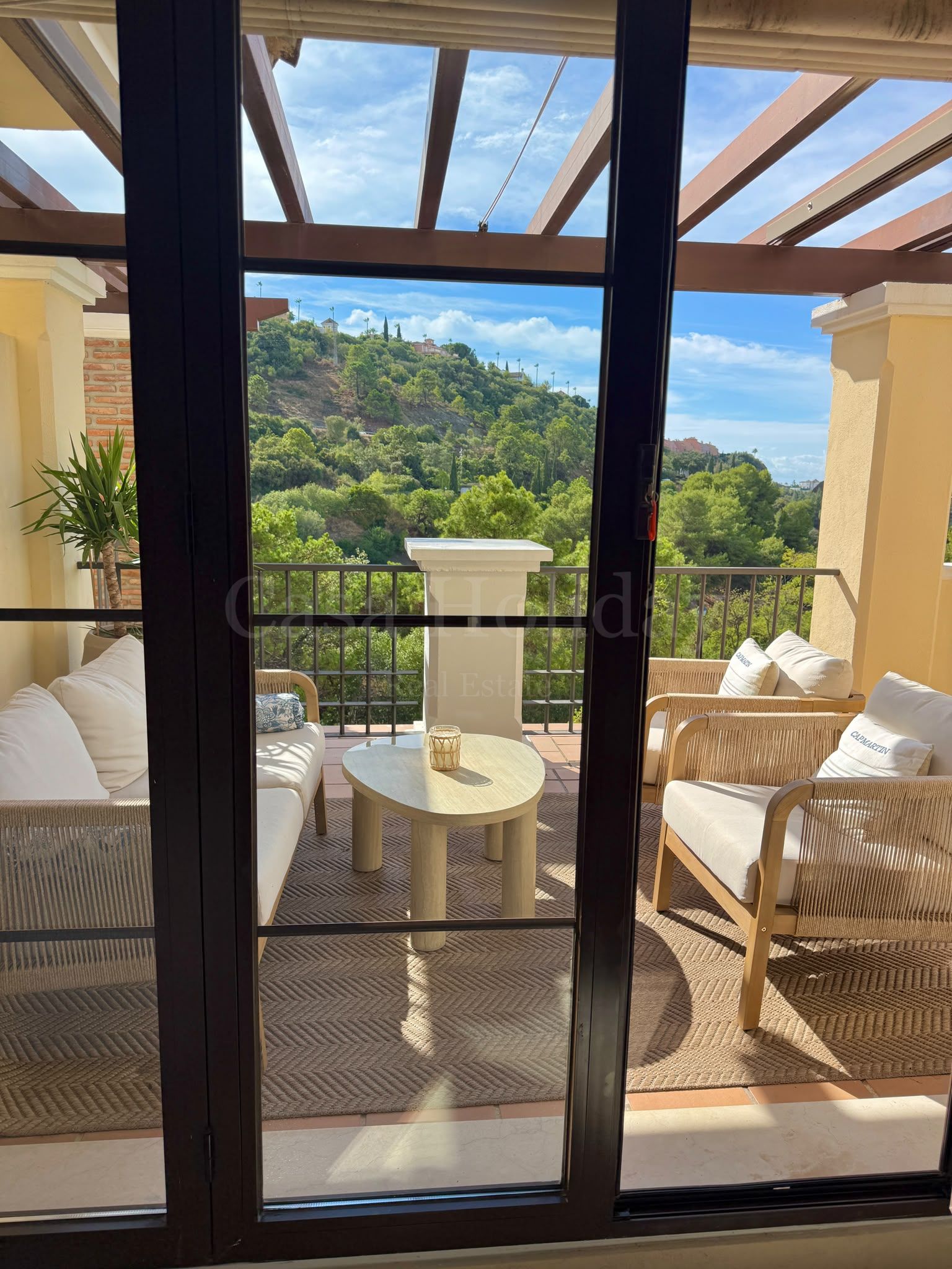 Ático en Los Arqueros, Benahavis