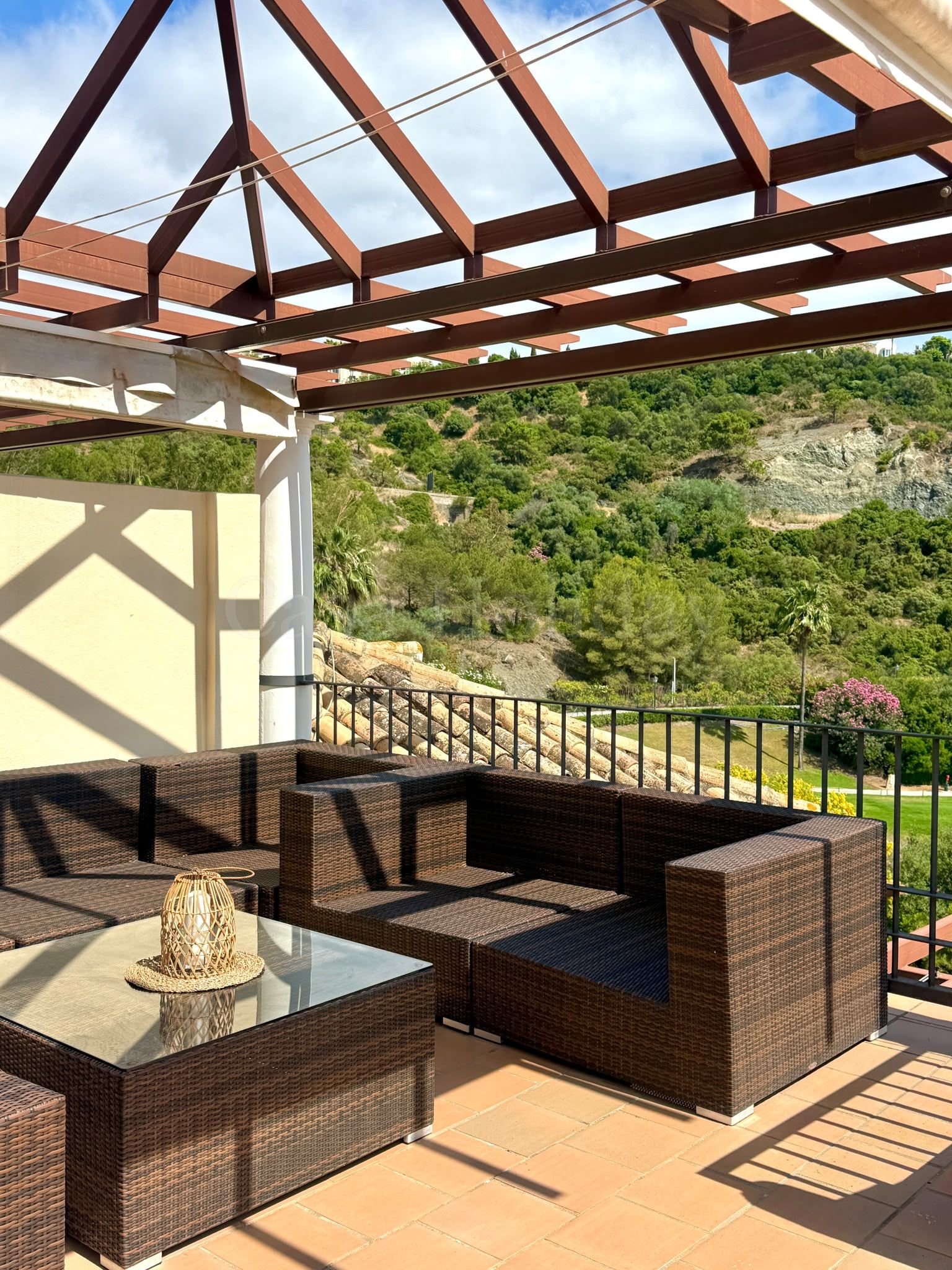 Ático en Los Arqueros, Benahavis