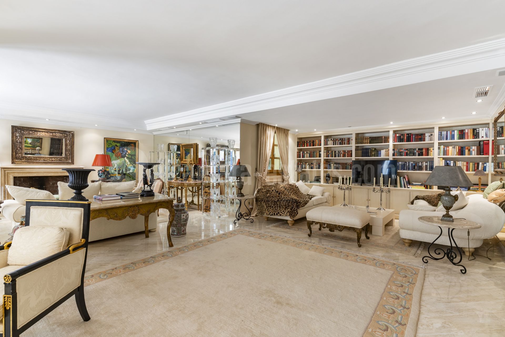 Villa en Nueva Andalucia, Marbella