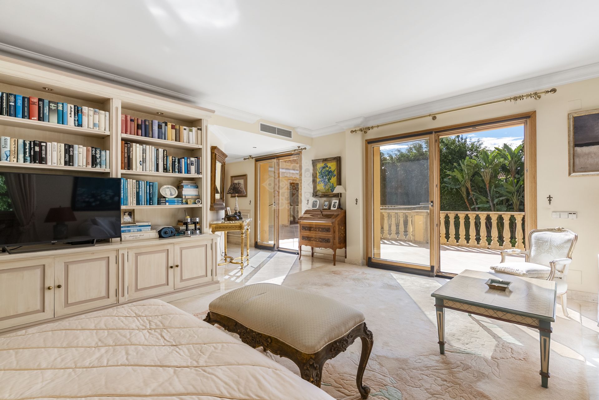 Villa in Nueva Andalucia, Marbella