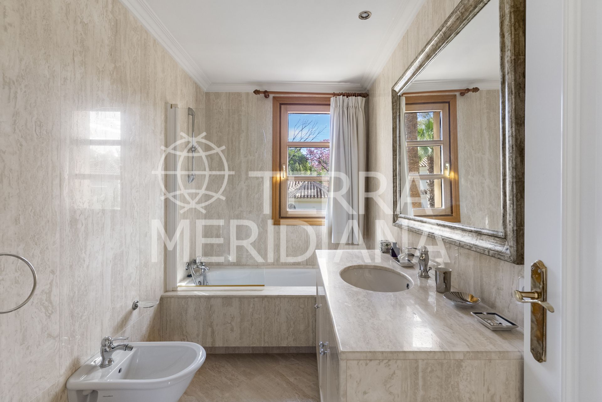 Villa in Nueva Andalucia, Marbella