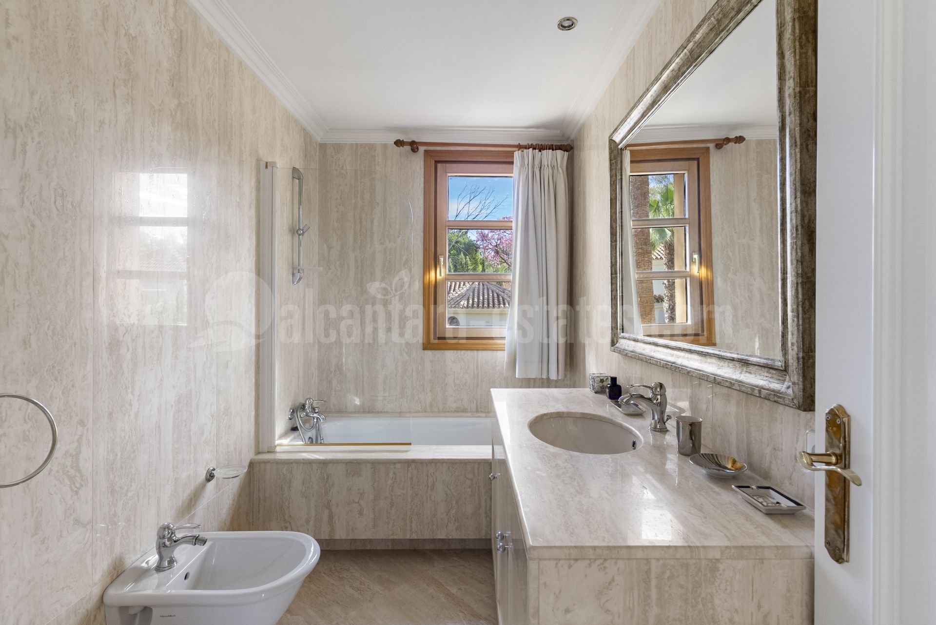 Villa en Nueva Andalucia, Marbella