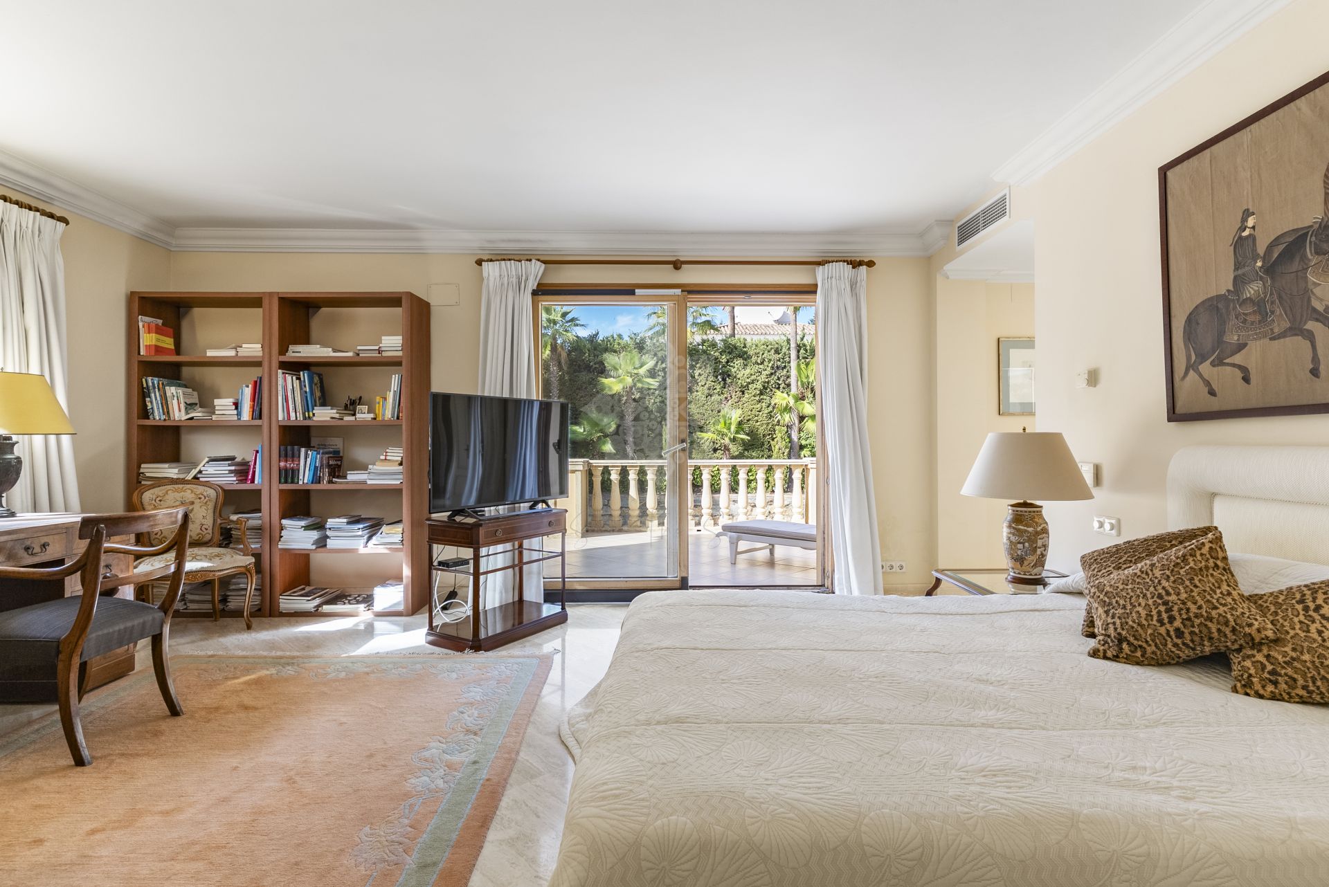 Villa in Nueva Andalucia, Marbella