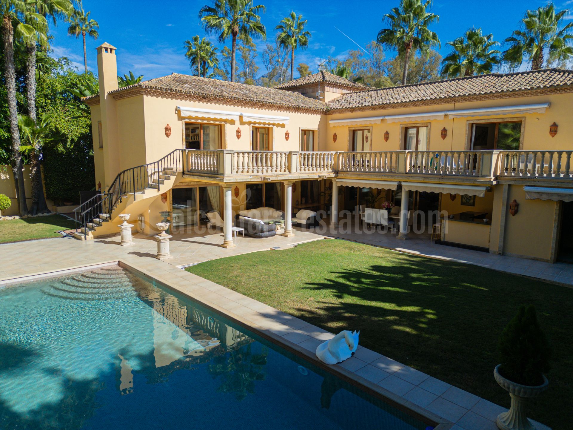 Villa en Nueva Andalucia, Marbella