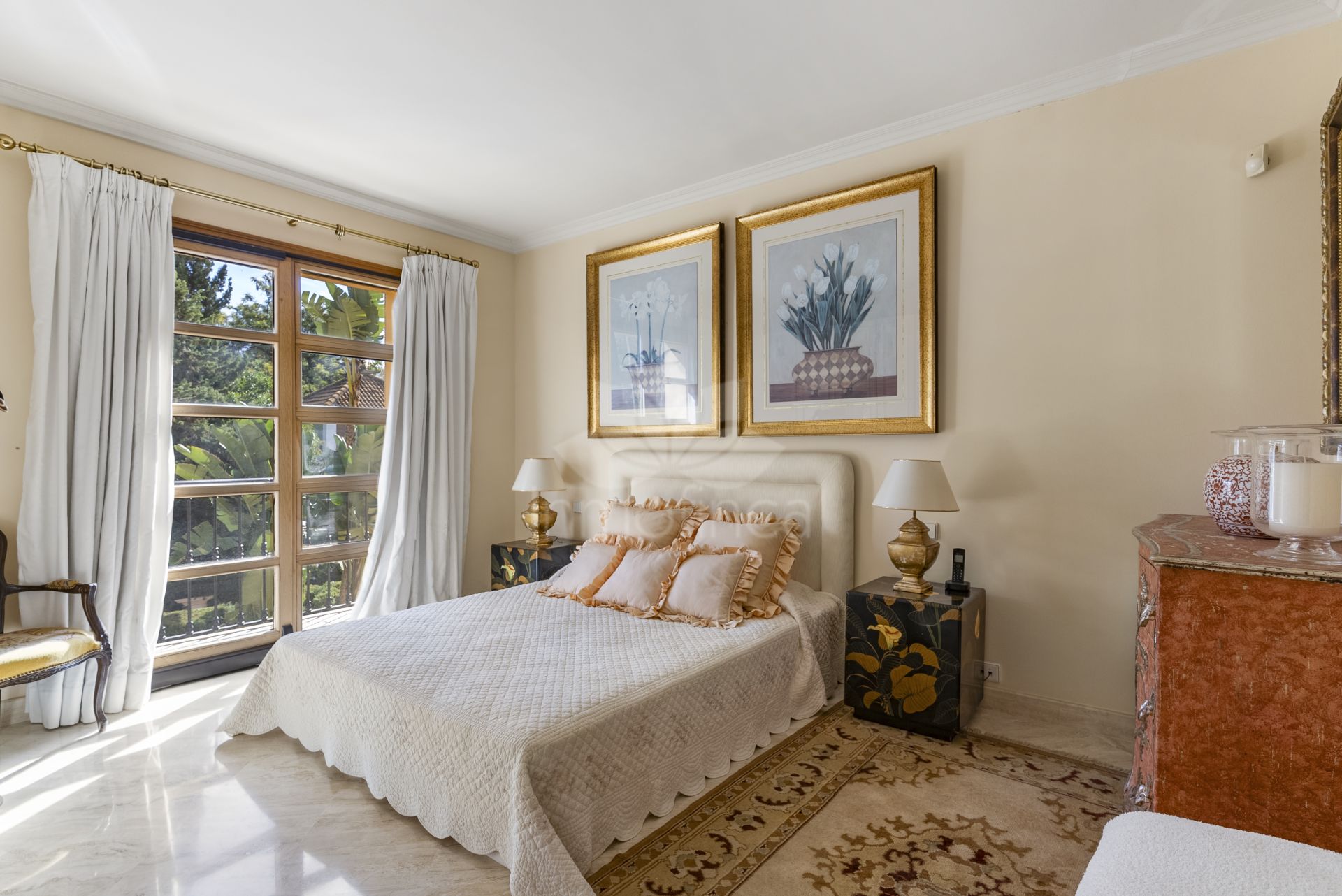 Villa in Nueva Andalucia, Marbella