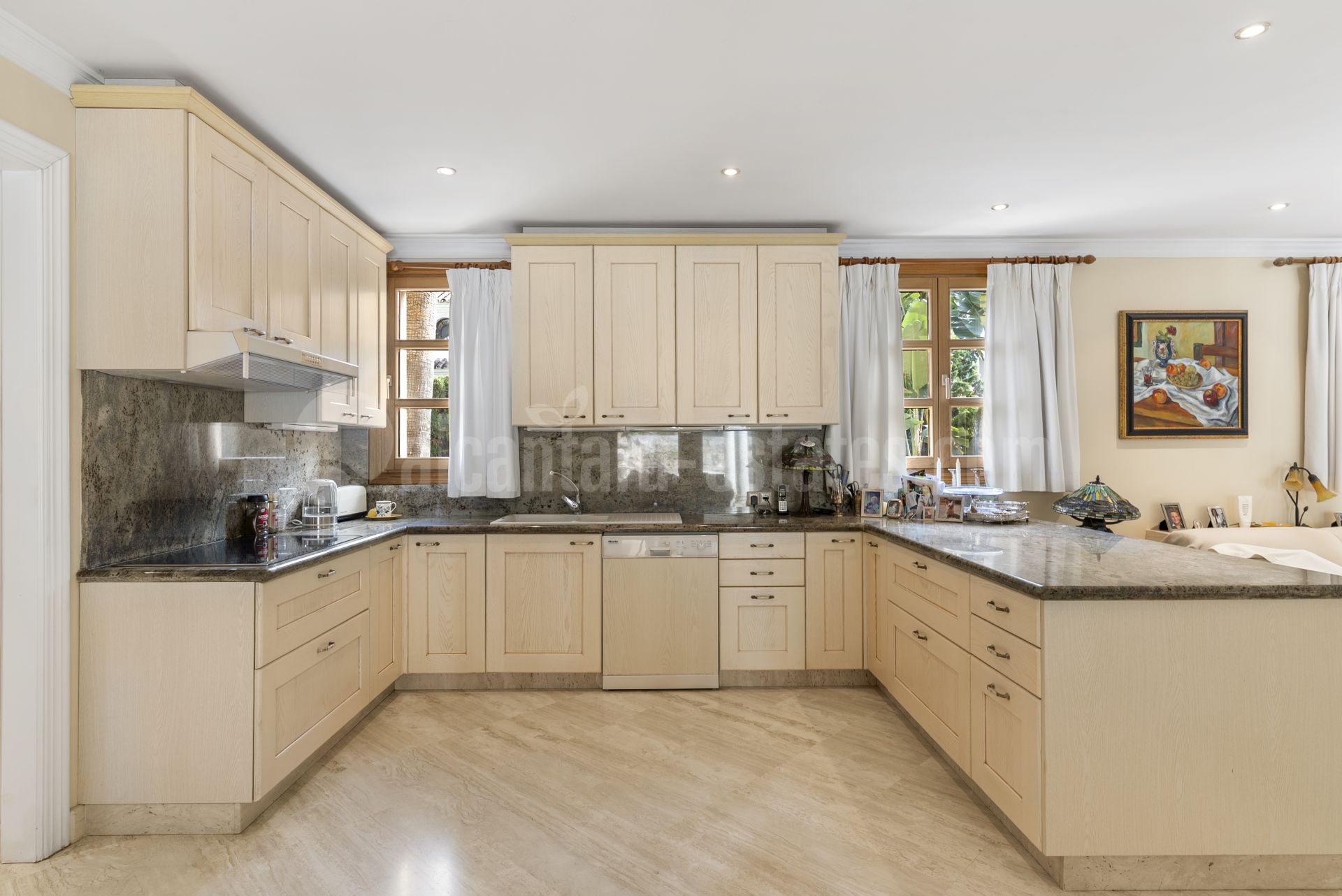 Villa en Nueva Andalucia, Marbella