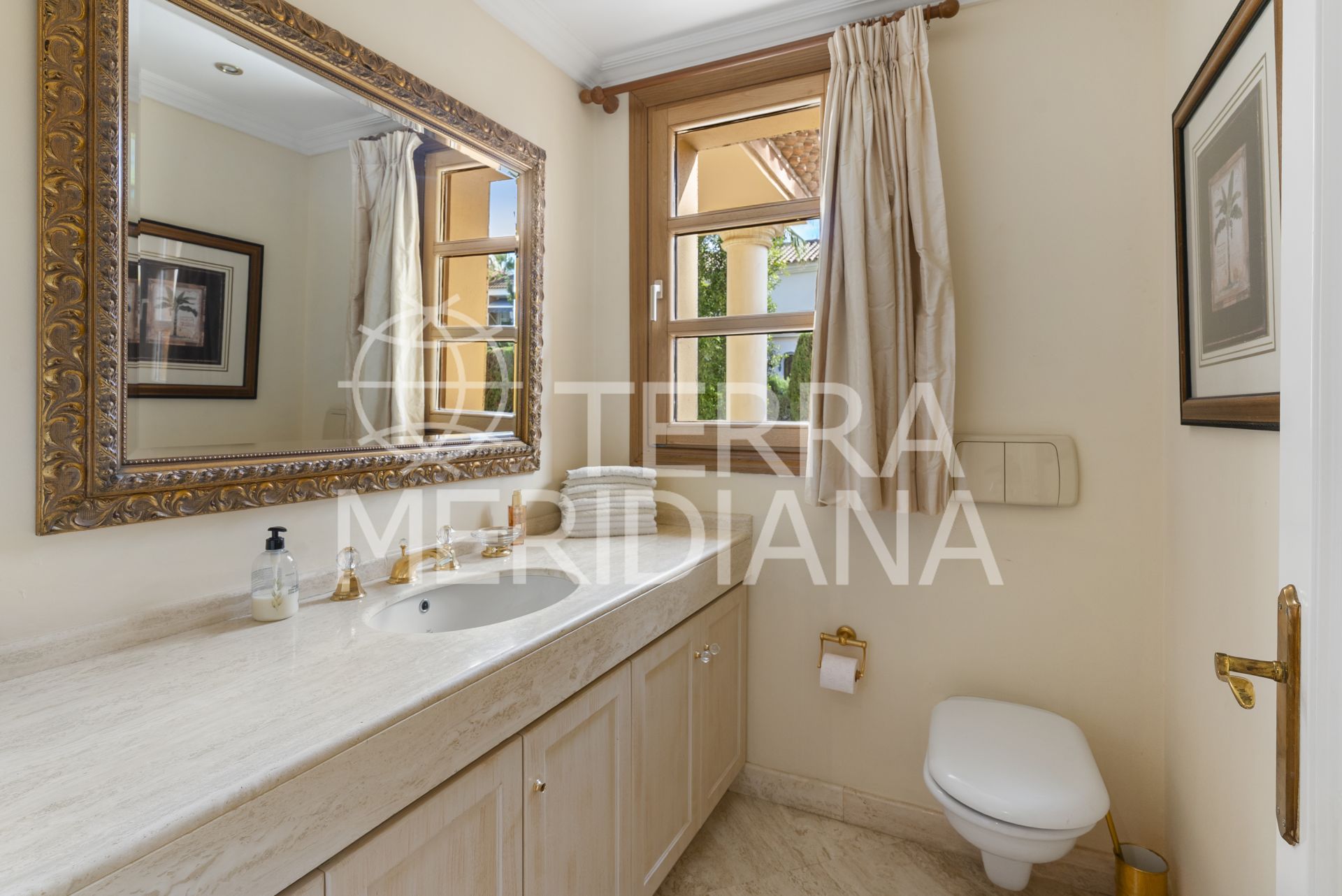 Villa in Nueva Andalucia, Marbella