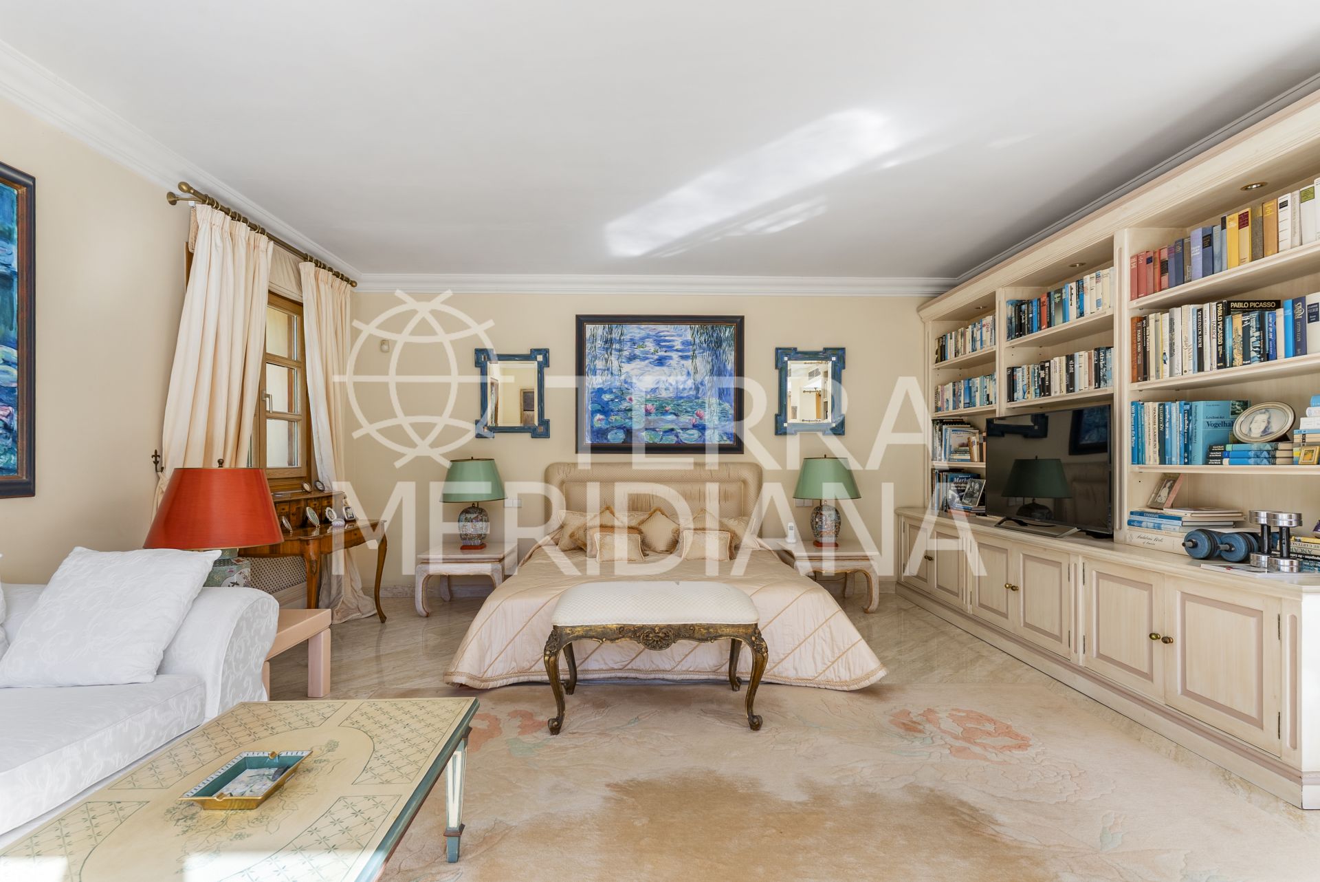 Villa in Nueva Andalucia, Marbella