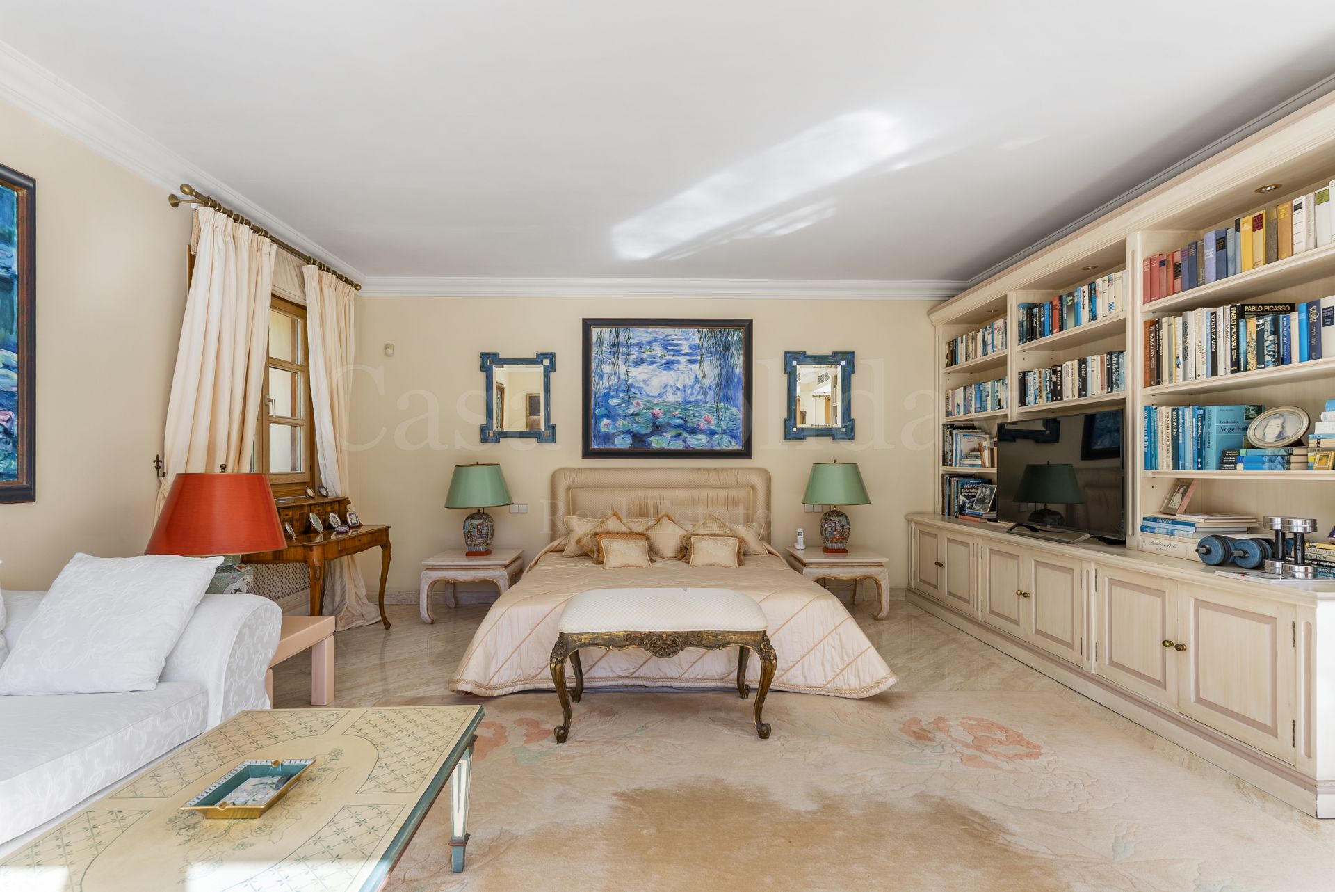 Villa in Nueva Andalucia, Marbella