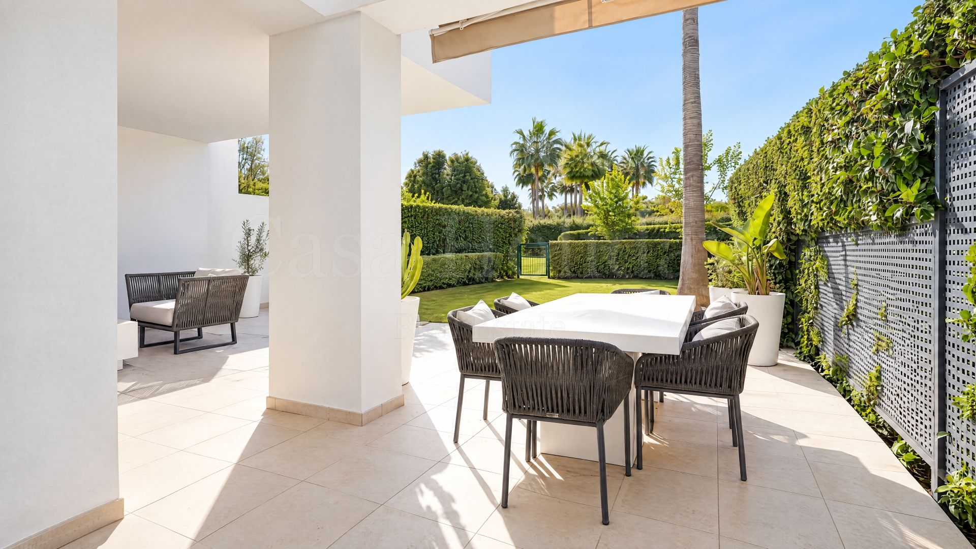 Ground Floor Apartment in Atalaya, Estepona