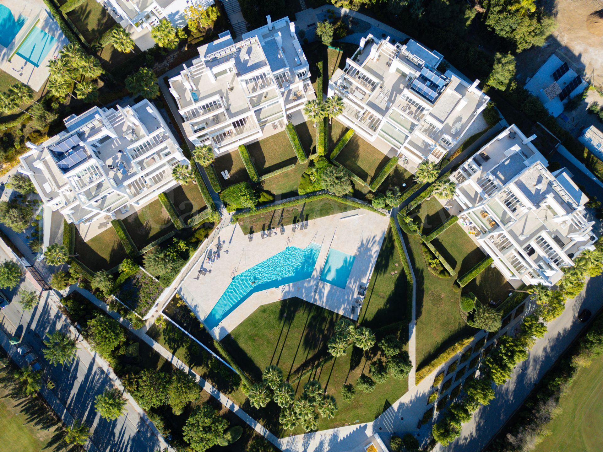 Ground Floor Apartment in Atalaya, Estepona