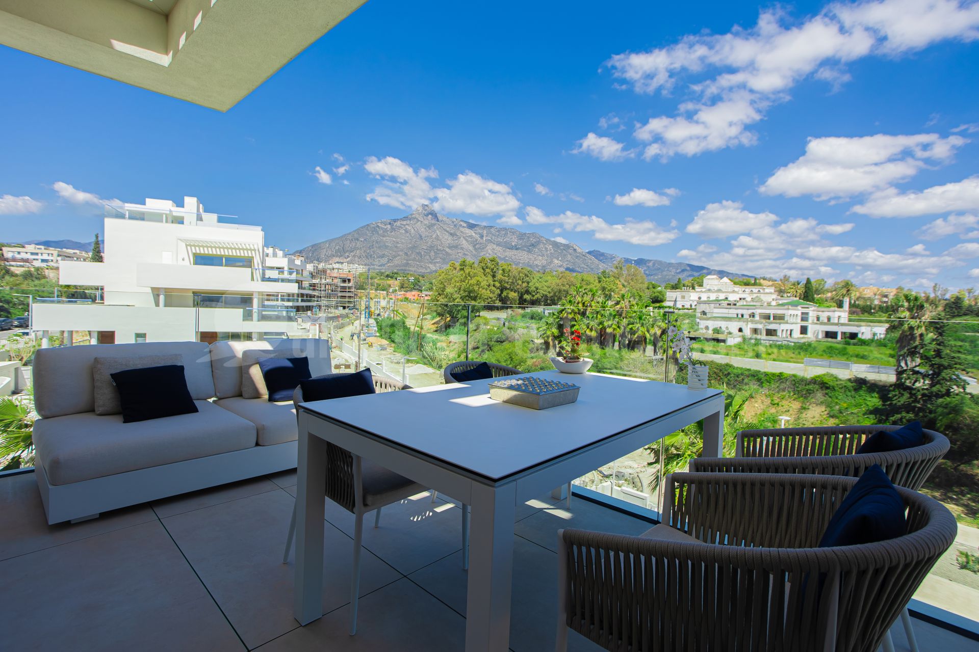 Ático en Benalús, Marbella
