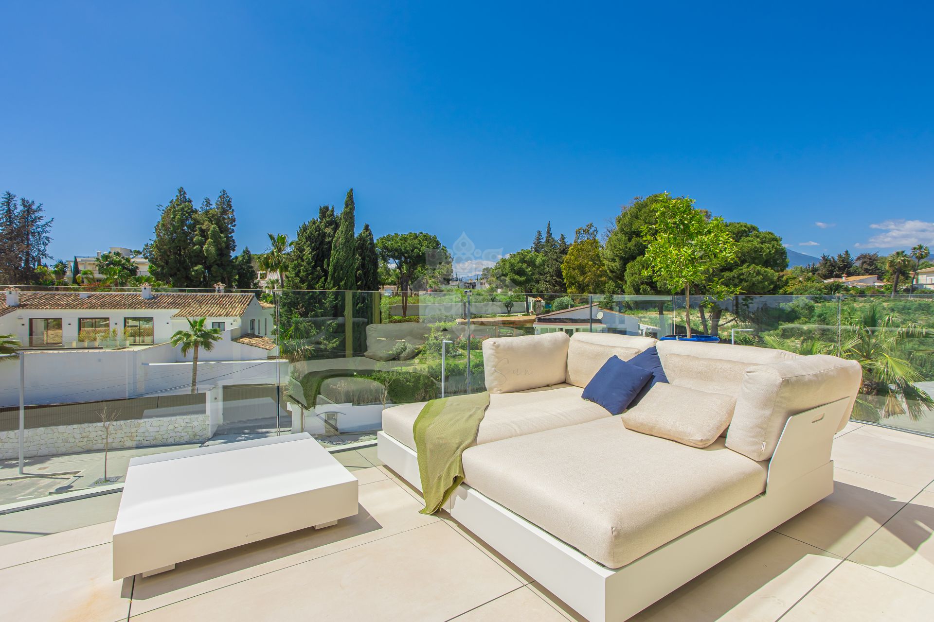 Penthouse in Benalús, Marbella