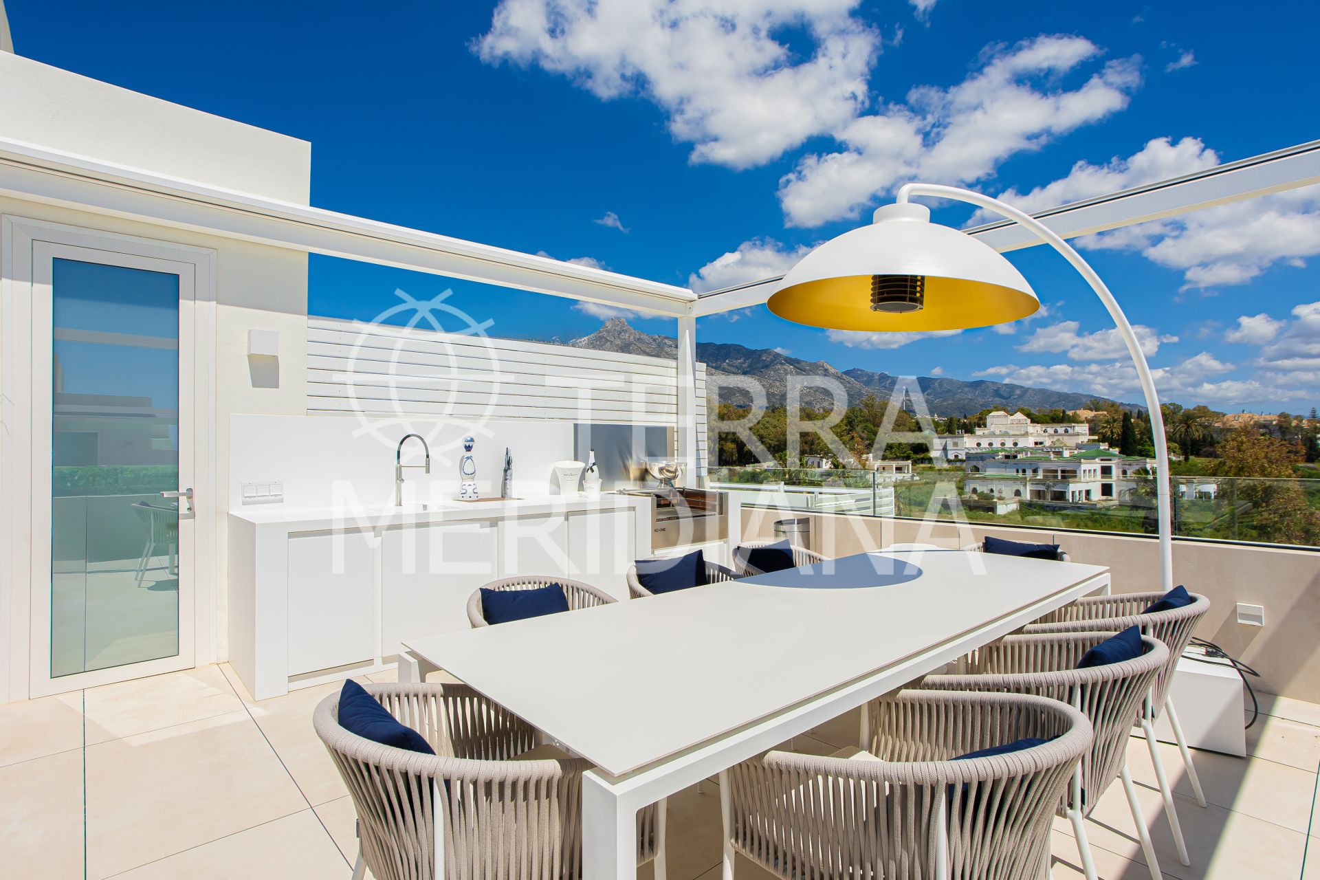 Penthouse in Benalús, Marbella