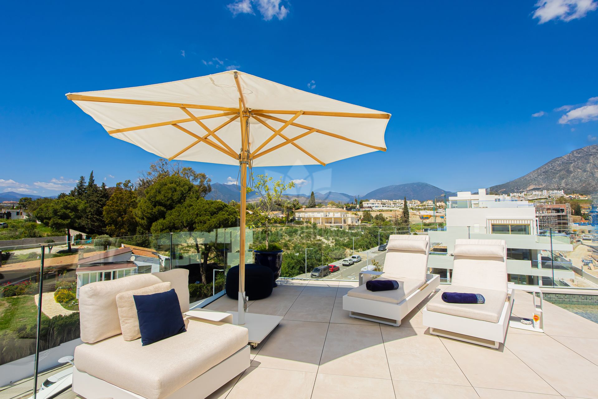 Penthouse in Benalús, Marbella