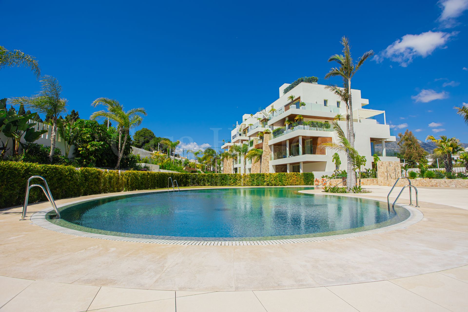 Penthouse in Benalús, Marbella