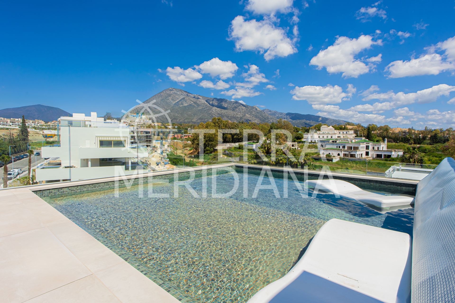 Penthouse in Benalús, Marbella