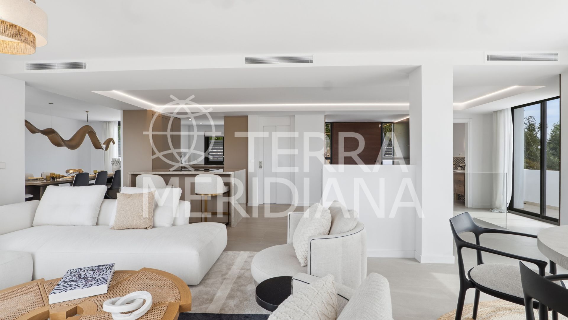 Villa in El Rosario, Marbella