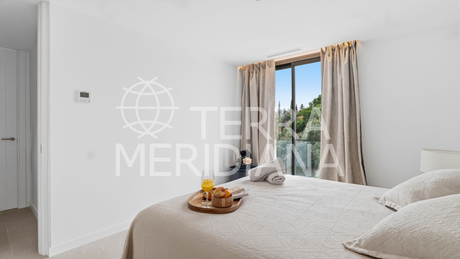 Villa in El Rosario, Marbella