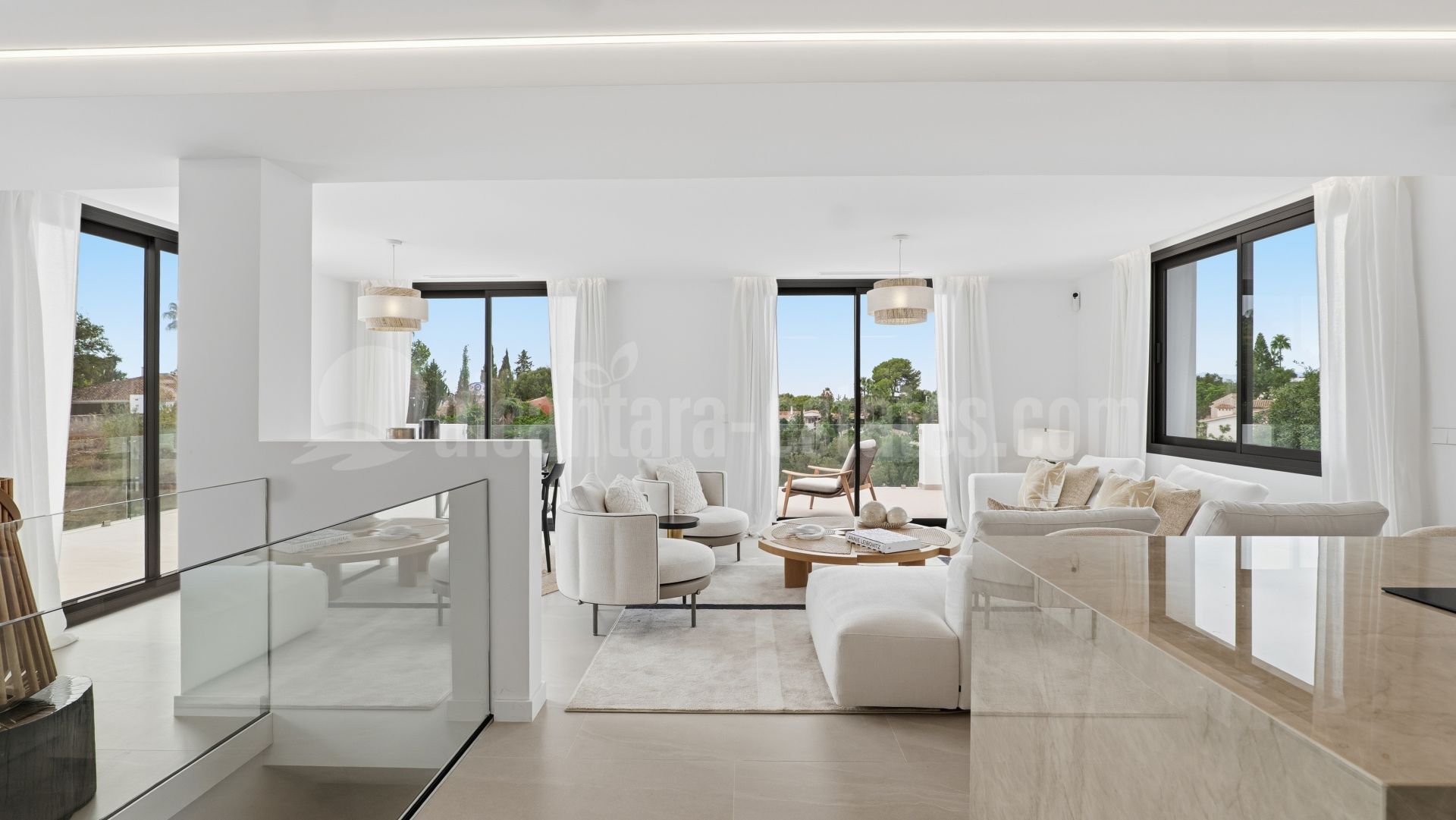 Villa en El Rosario, Marbella