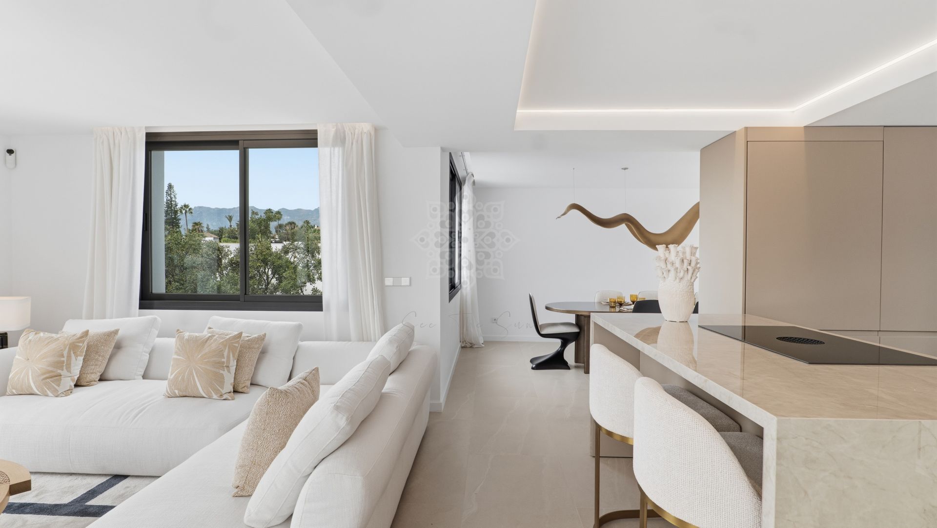 Villa in El Rosario, Marbella