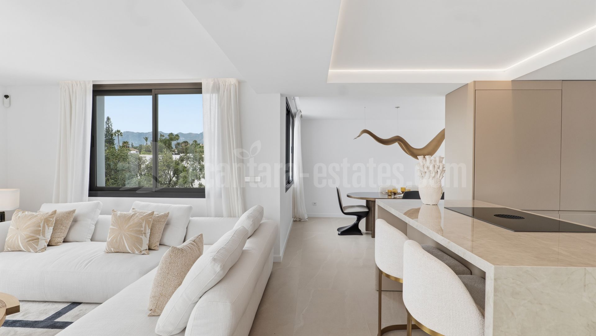Villa en El Rosario, Marbella