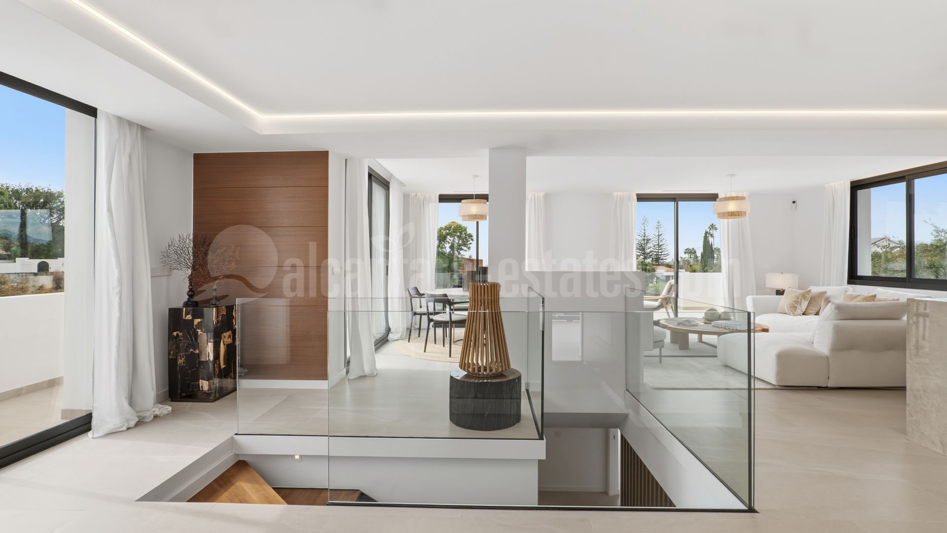 Villa en El Rosario, Marbella