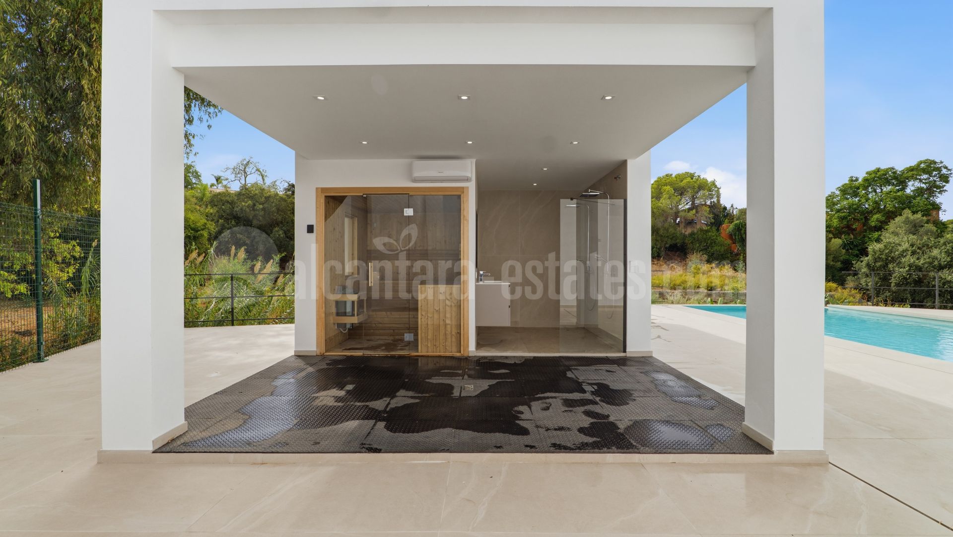 Villa en El Rosario, Marbella