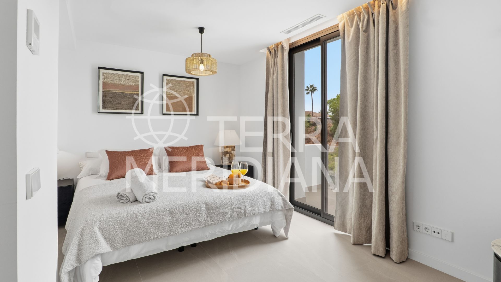 Villa in El Rosario, Marbella