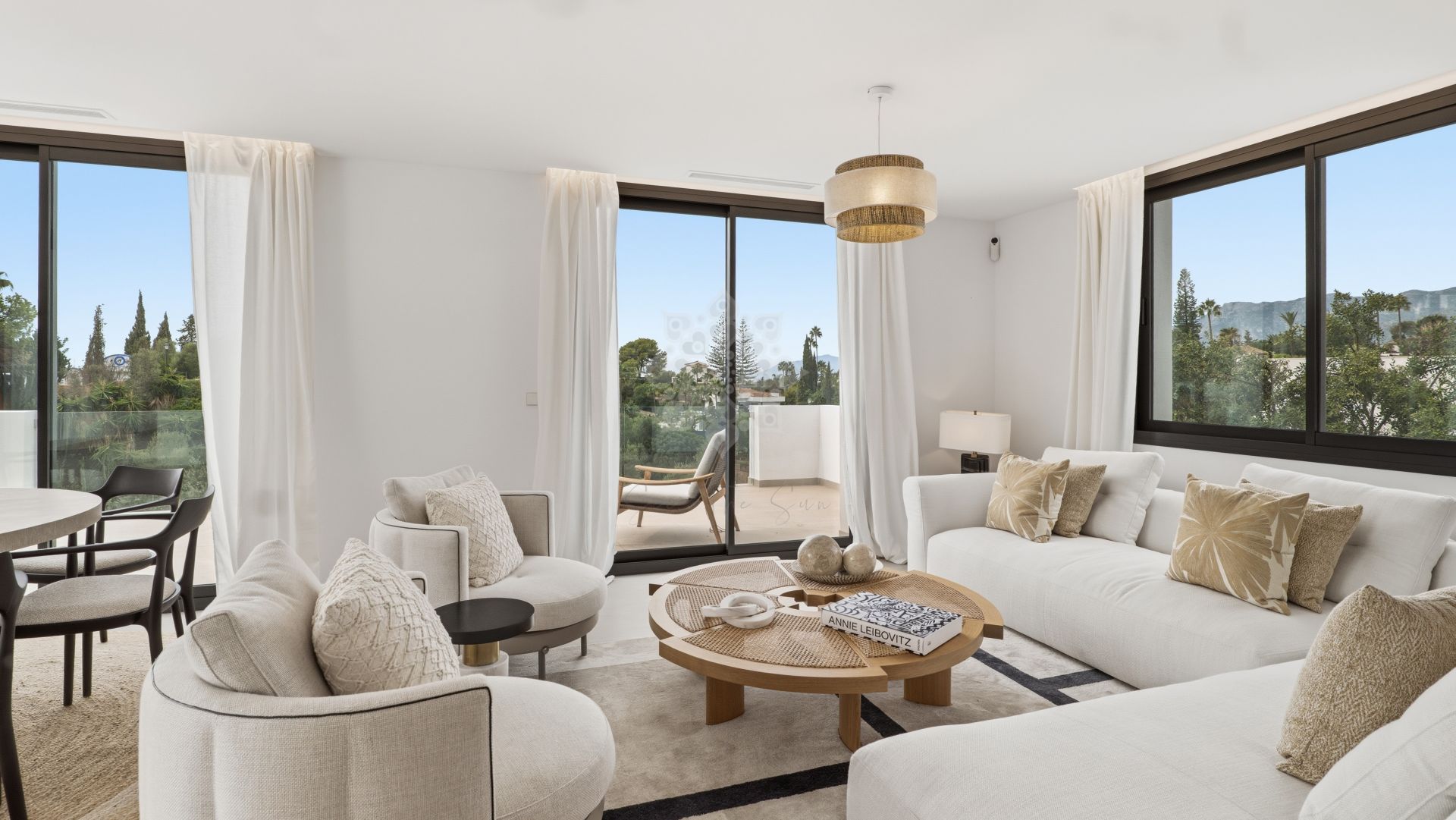 Villa in El Rosario, Marbella