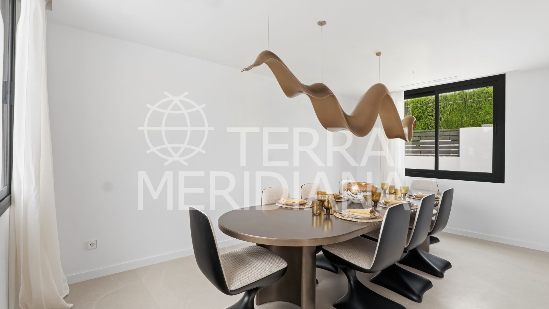 Villa in El Rosario, Marbella