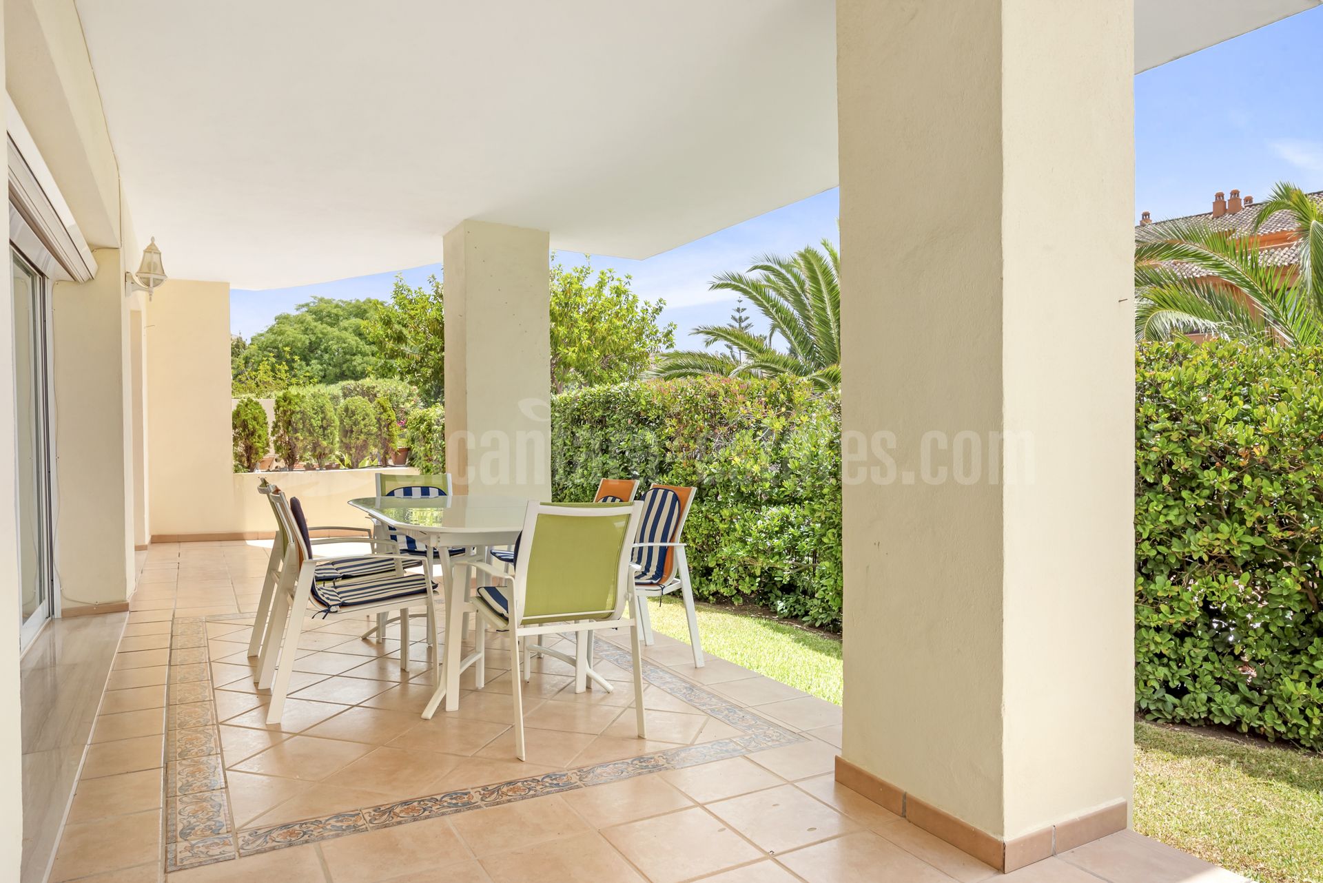 Ground Floor Apartment in Bahia de Marbella, Marbella