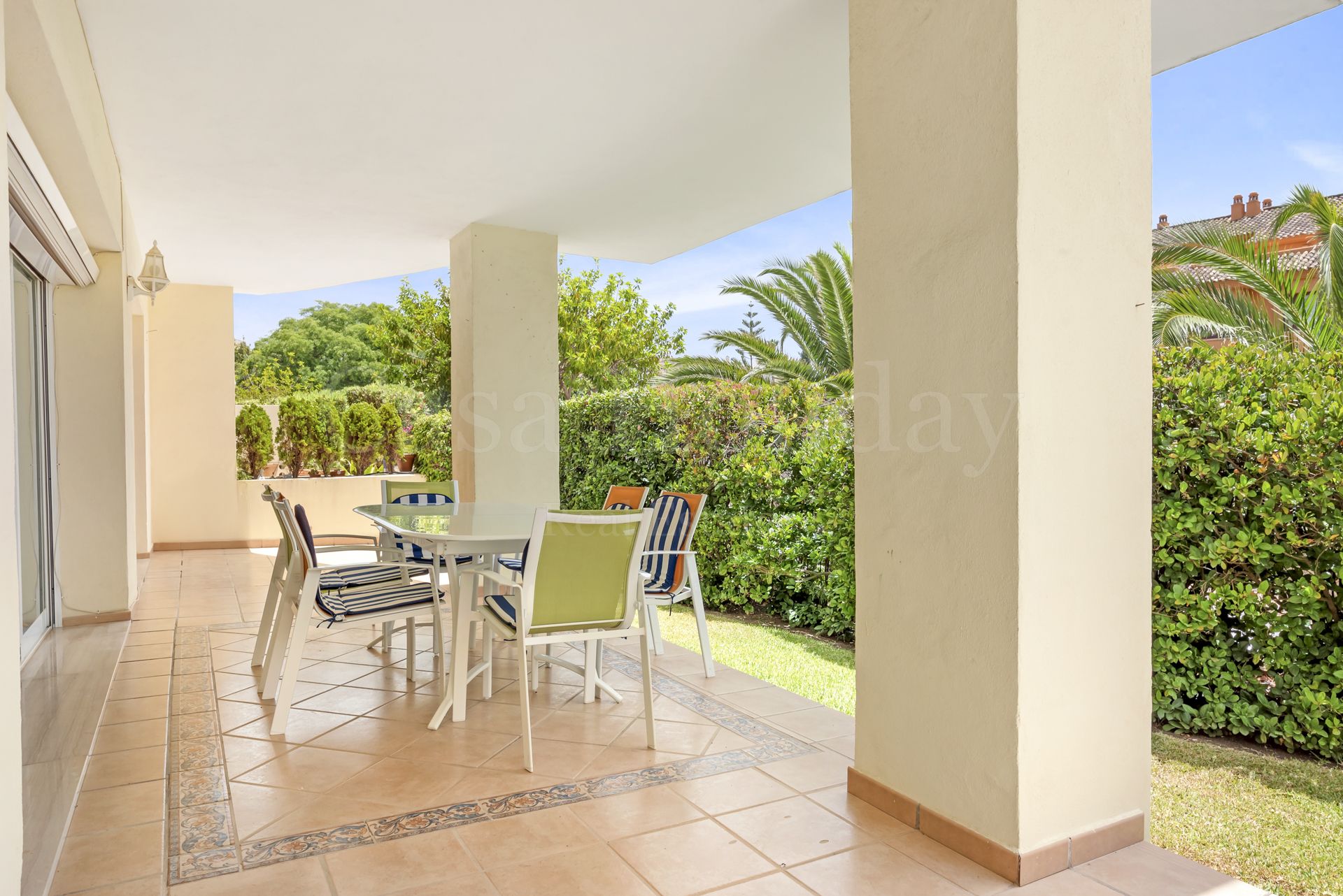 Ground Floor Apartment in Bahia de Marbella, Marbella