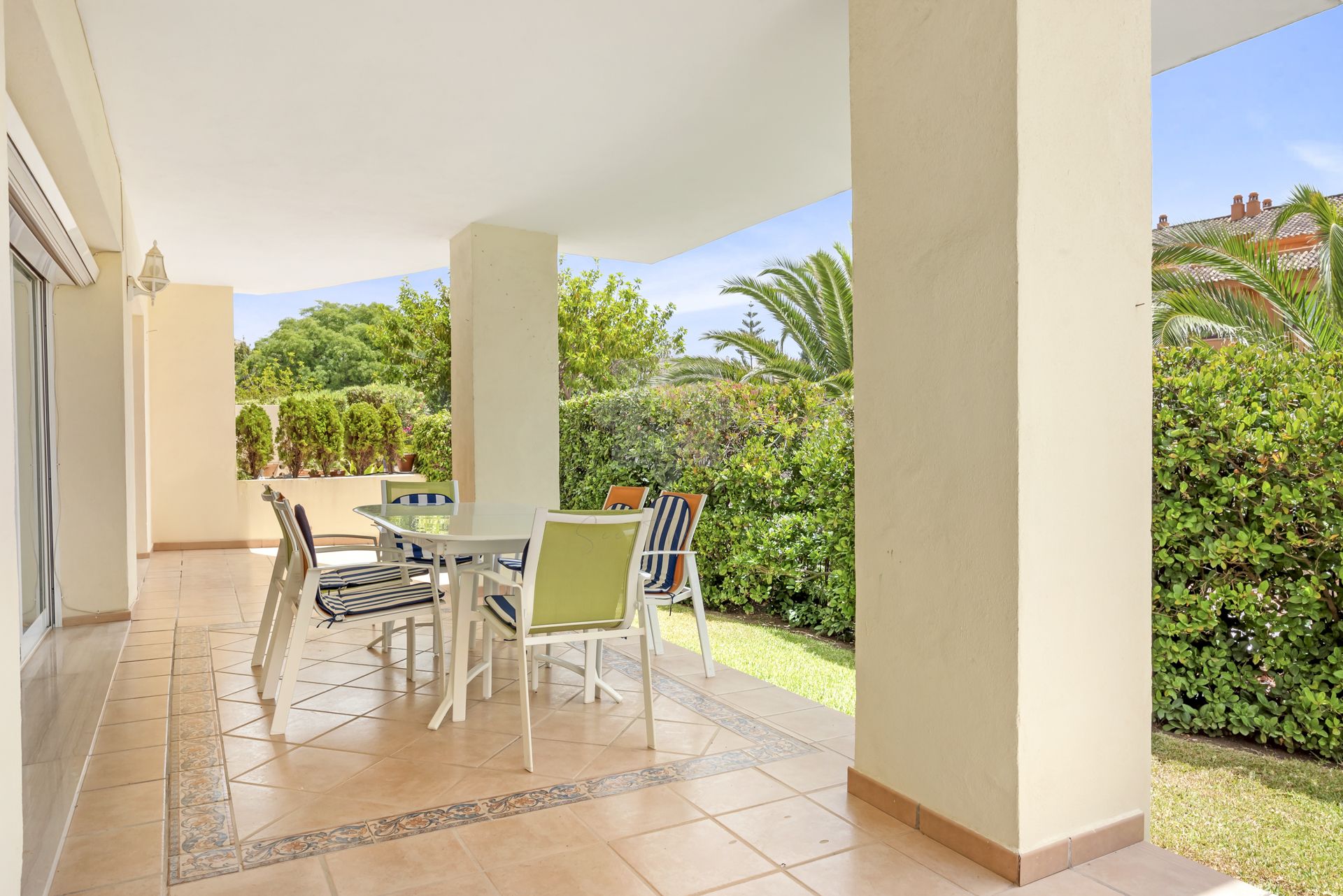 Ground Floor Apartment in Bahia de Marbella, Marbella