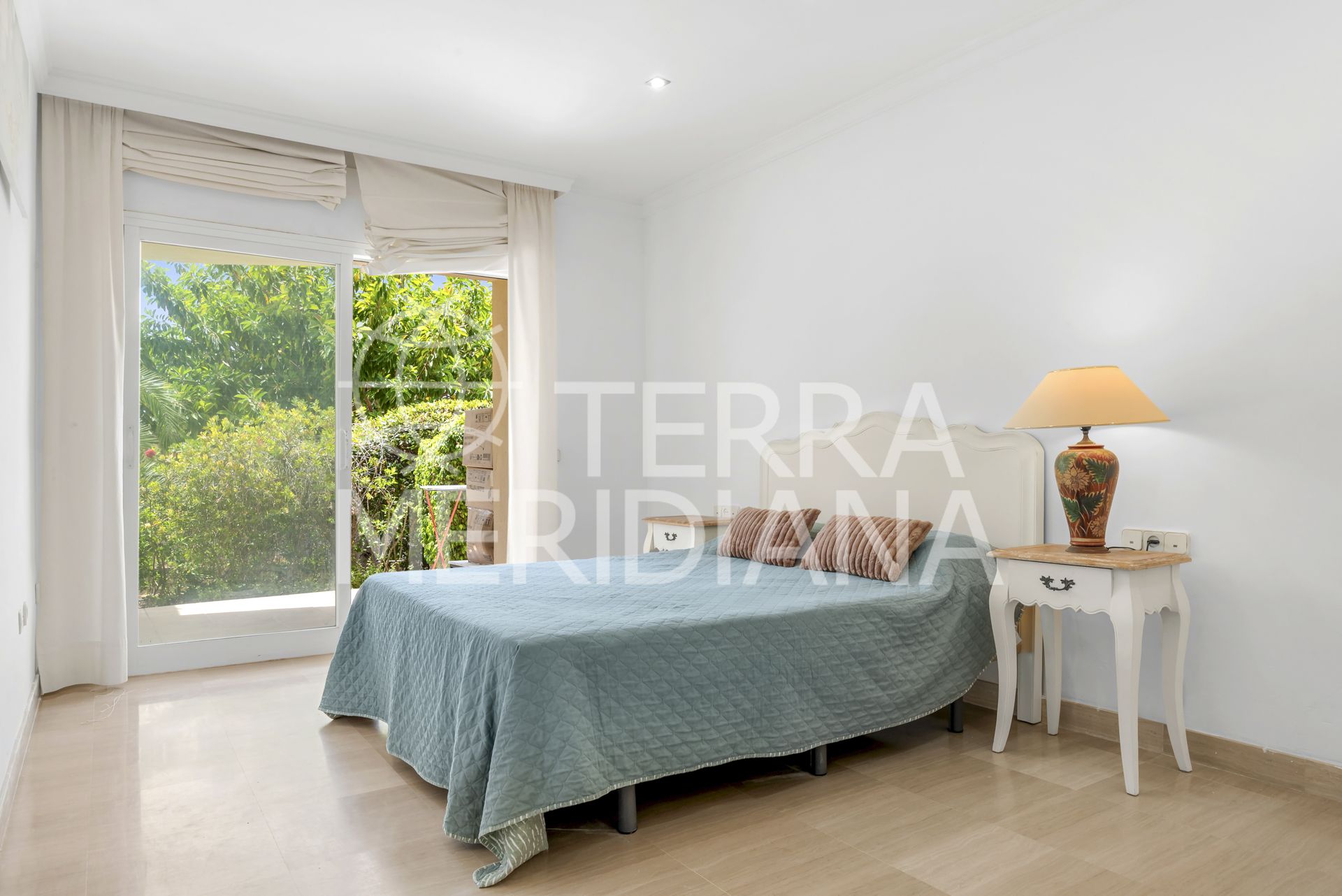 Ground Floor Apartment in Bahia de Marbella, Marbella