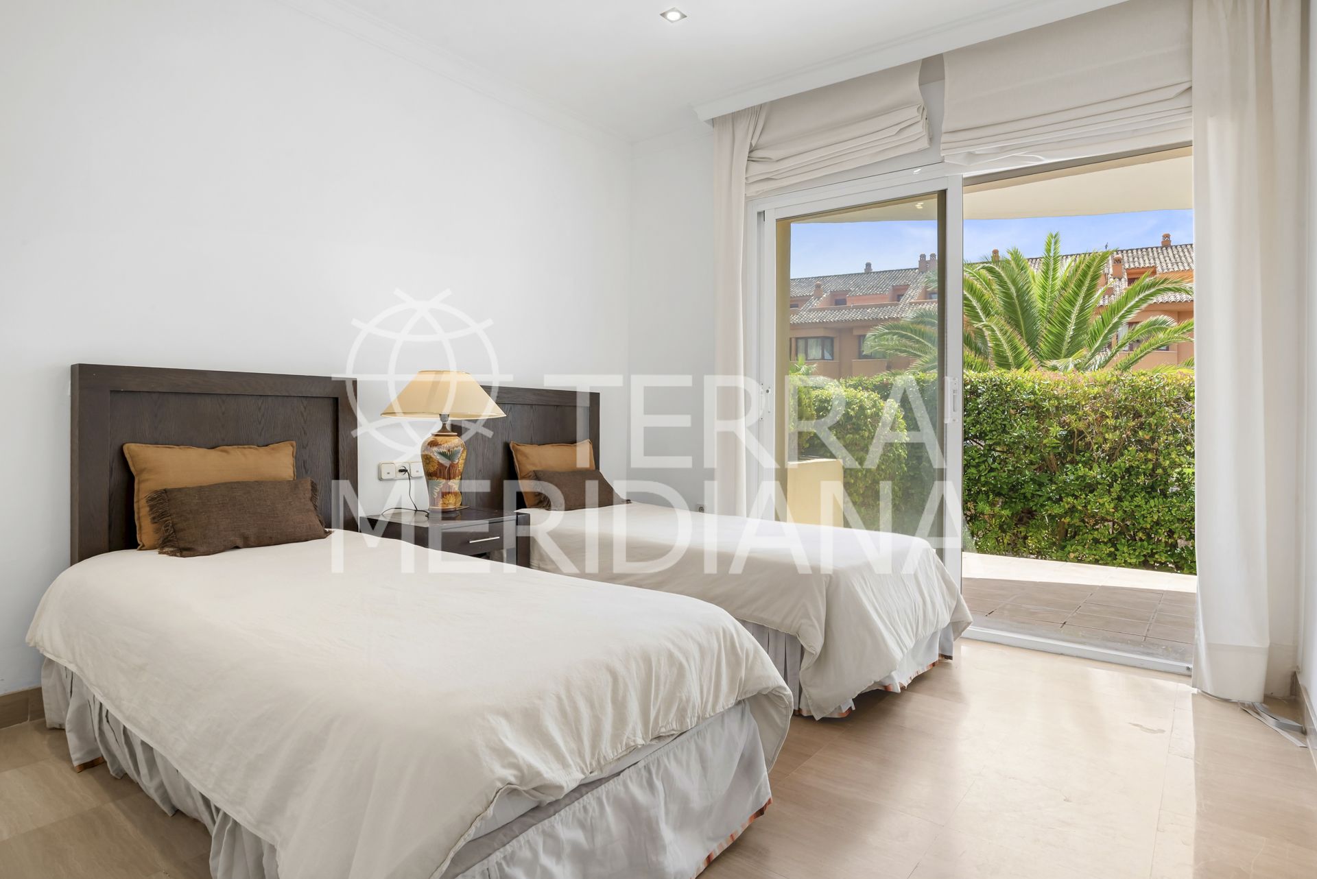 Ground Floor Apartment in Bahia de Marbella, Marbella