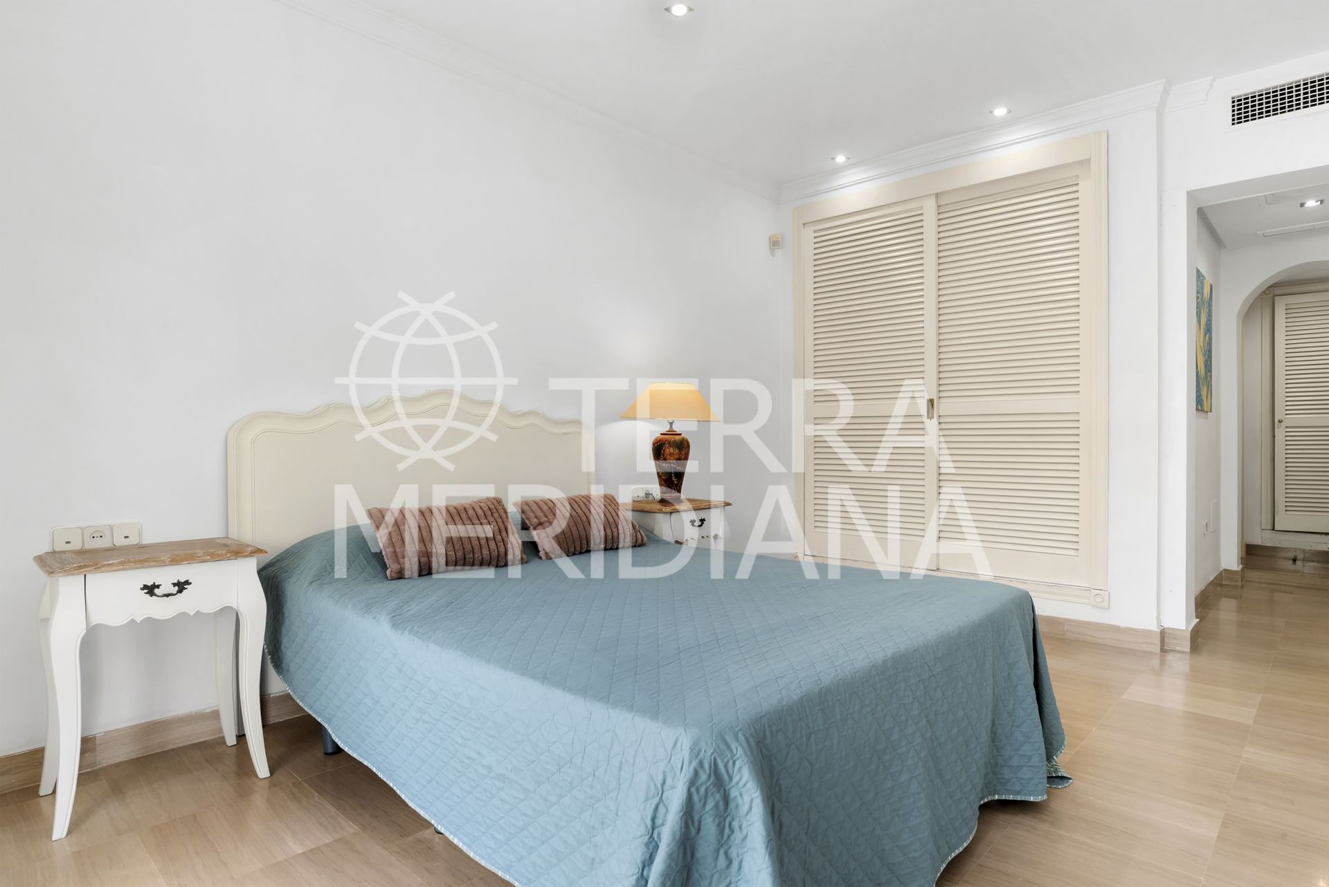 Ground Floor Apartment in Bahia de Marbella, Marbella