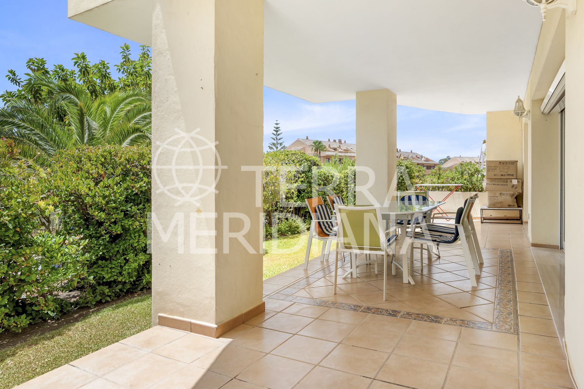 Ground Floor Apartment in Bahia de Marbella, Marbella