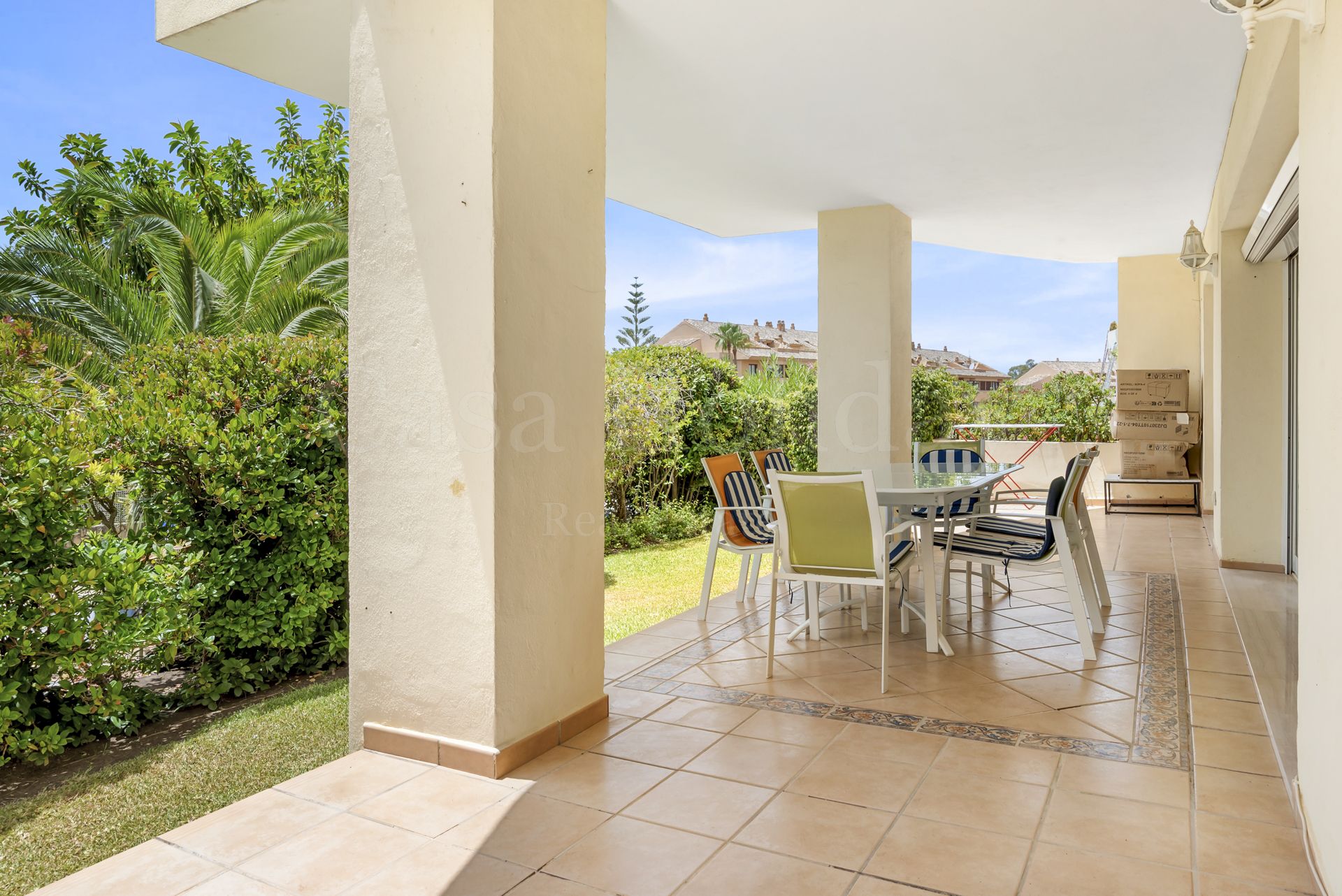 Ground Floor Apartment in Bahia de Marbella, Marbella