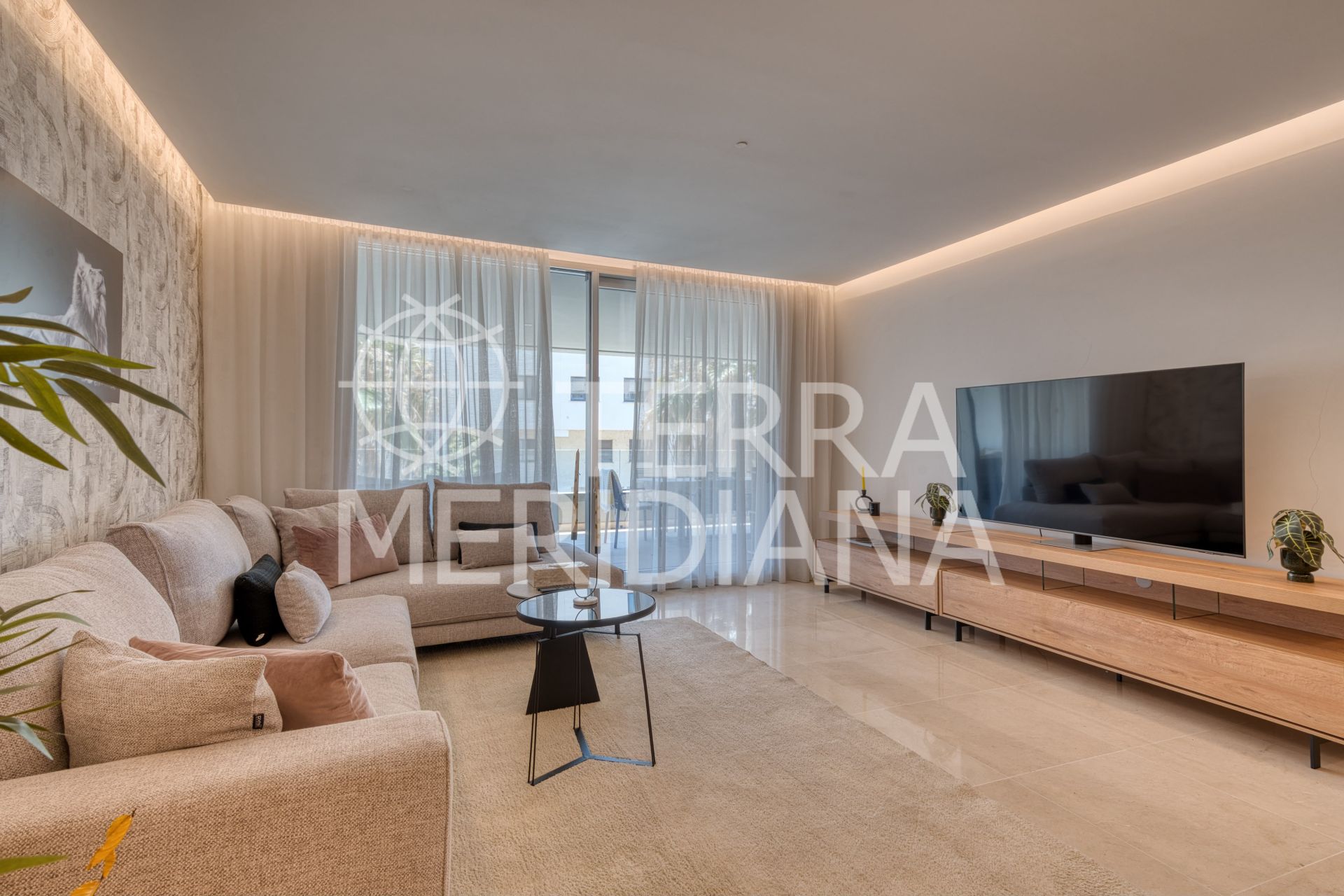 Apartment in Royal Banús, Marbella