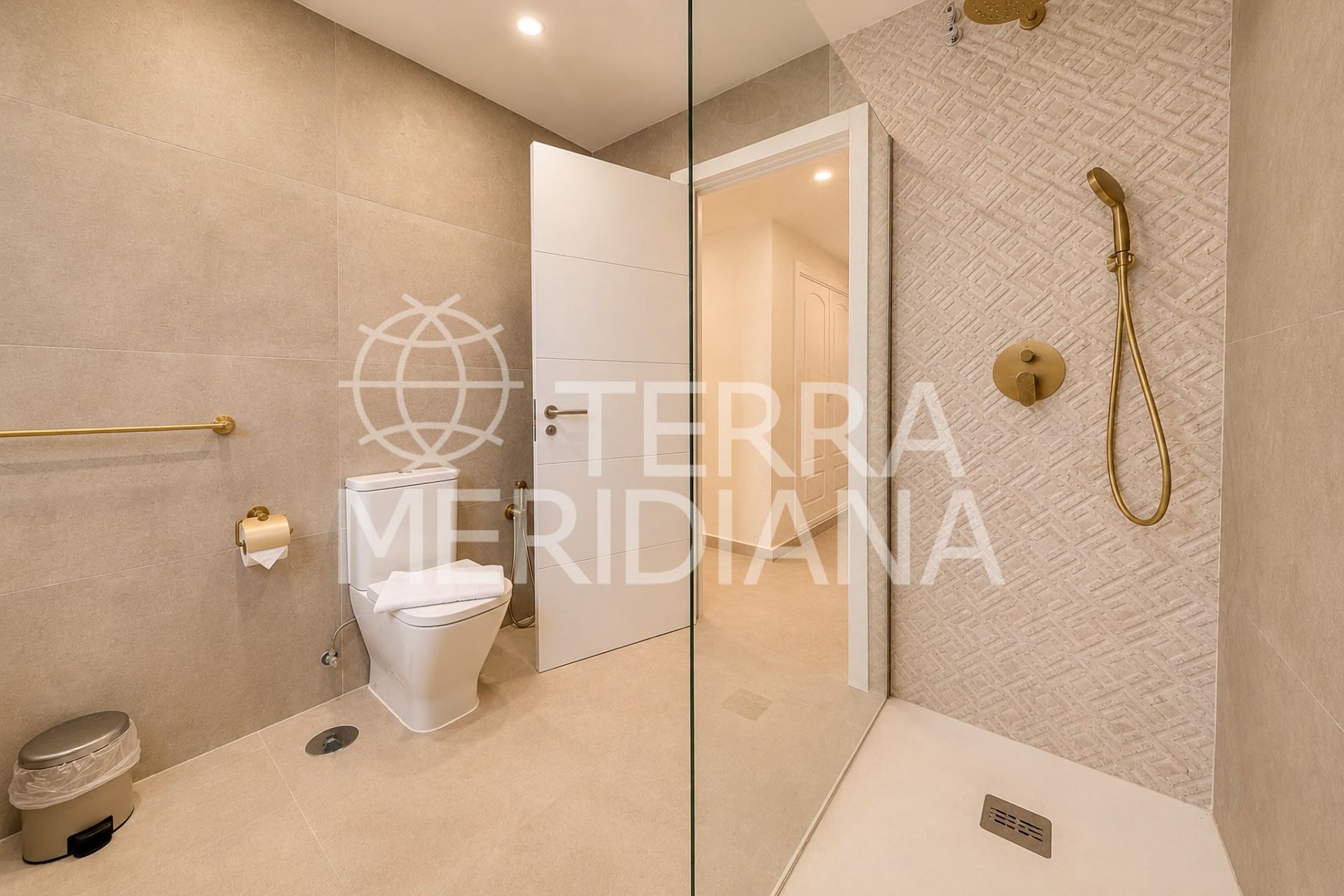 Apartment in Nueva Andalucia, Marbella
