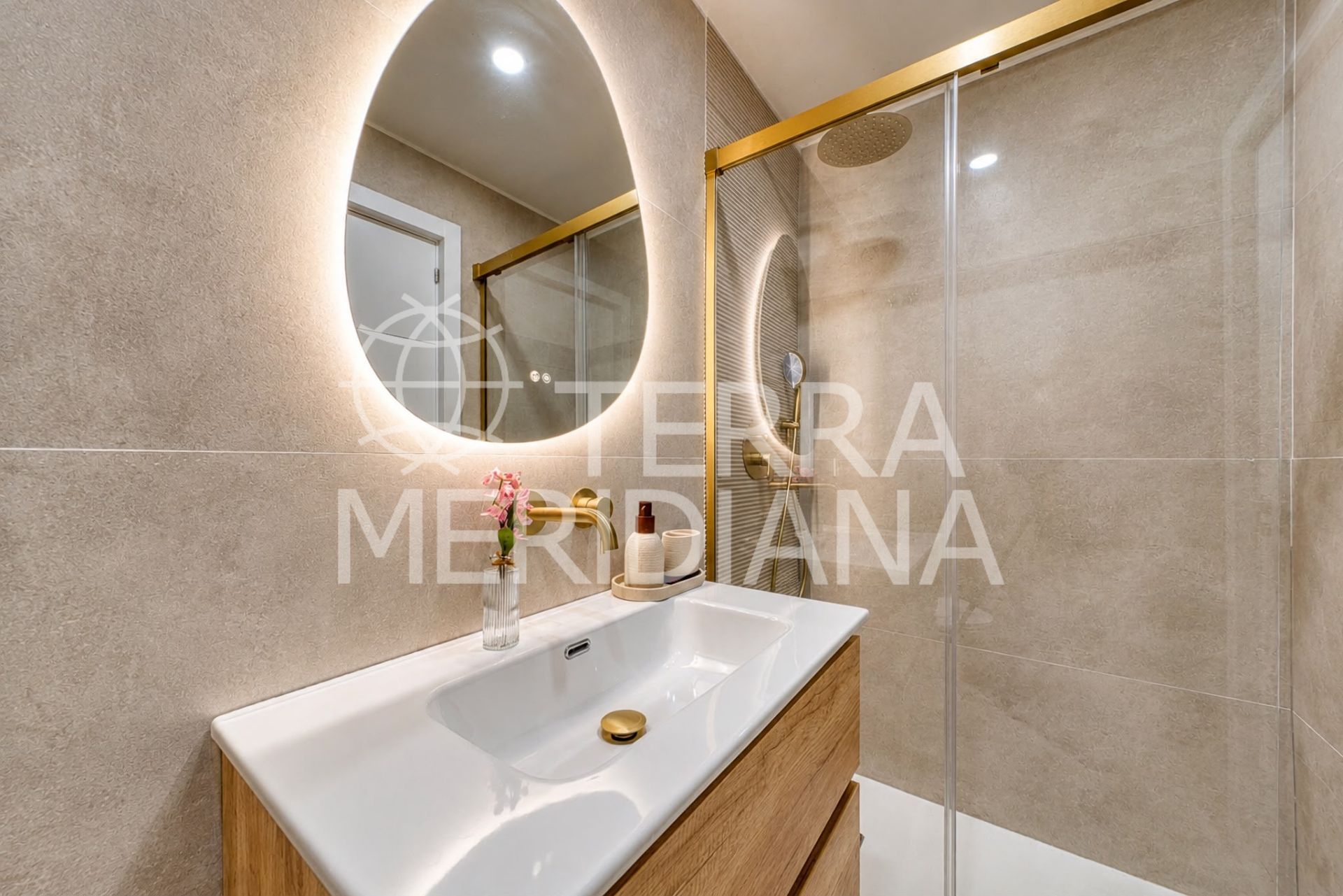 Apartment in Nueva Andalucia, Marbella
